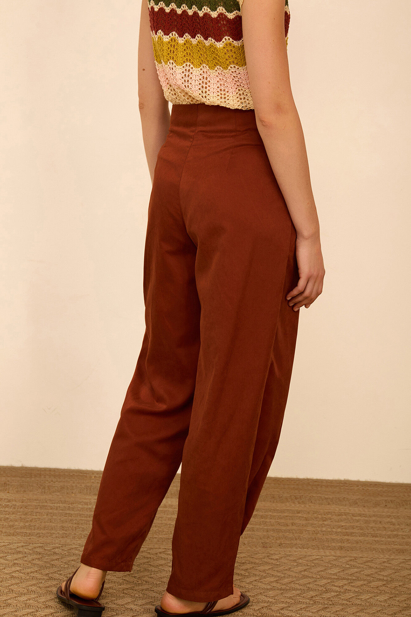 Meisie Cal&ccedil;a de tornozelo com pin&ccedil;as Castanho
