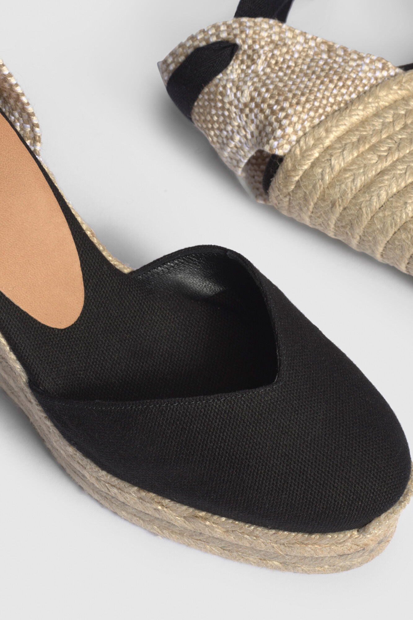 Casta&ntilde;er Chiara wedge espadrille made in canvas Black