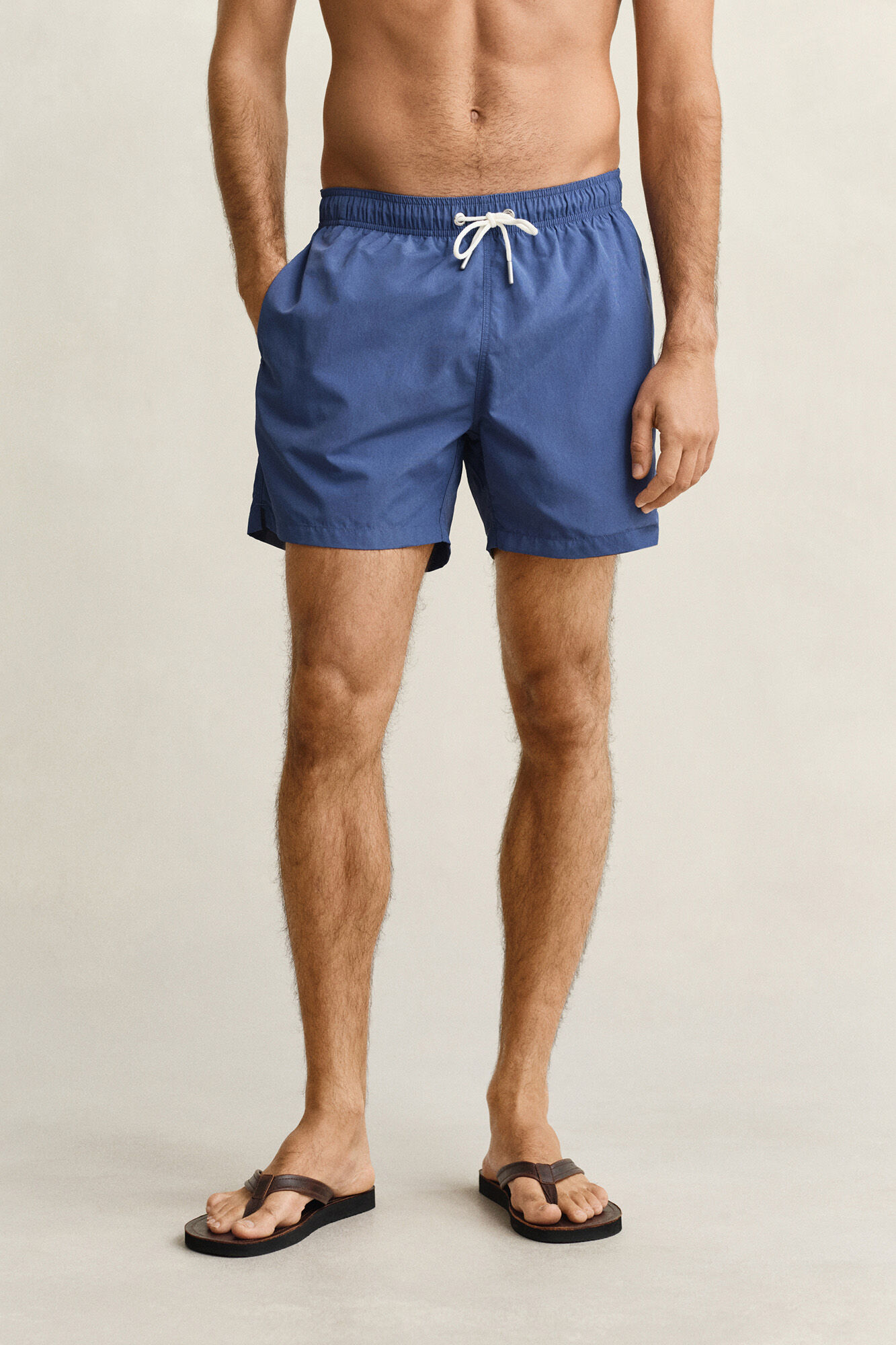 Gant Ba&ntilde;ador corto