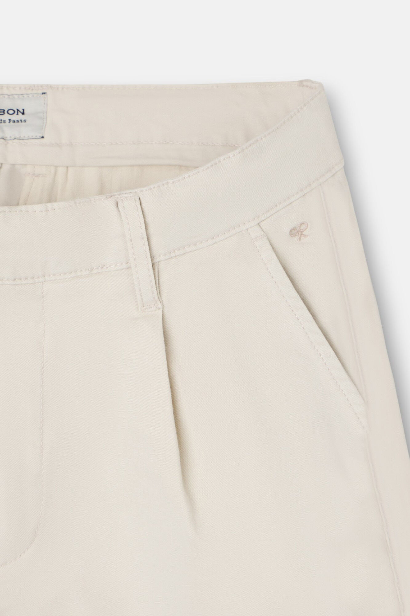 Silbon Cal&ccedil;as chino casuais com pregas Ecru