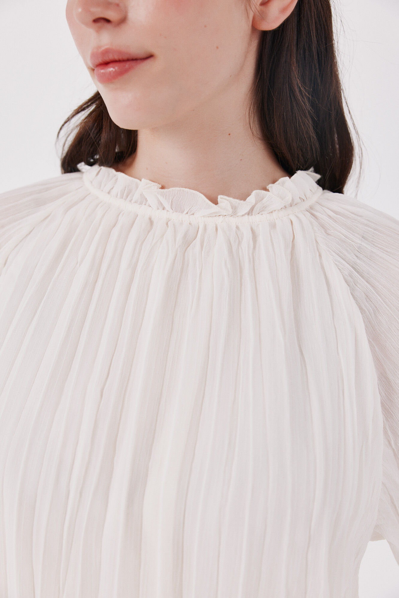Cortefiel Blusa plisada Marfil