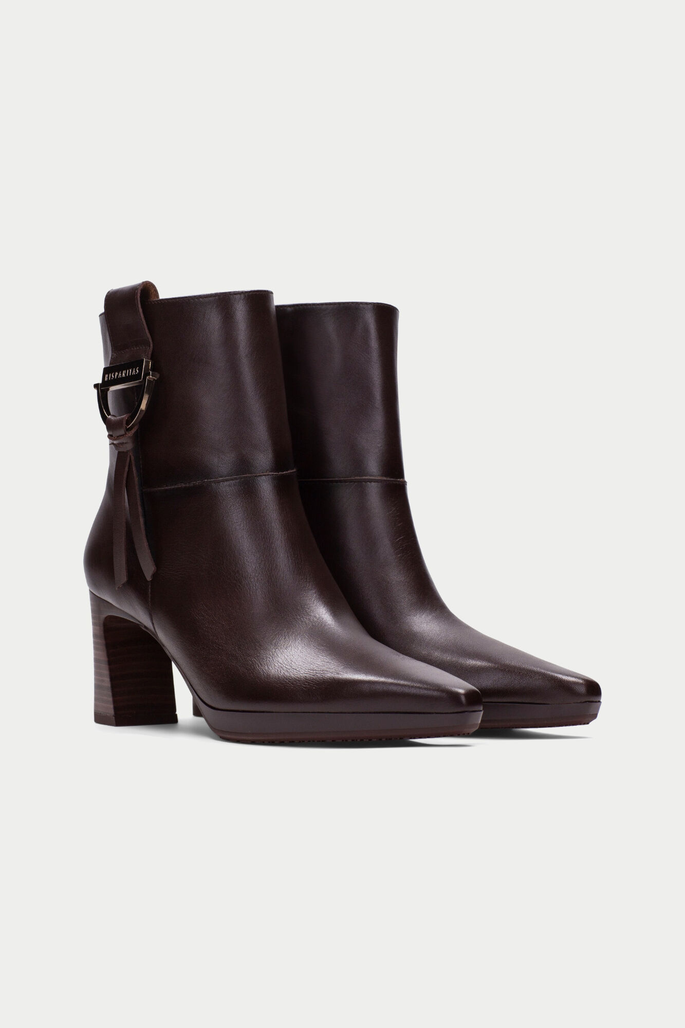 Hispanitas Botim bangkok com fivela lateral