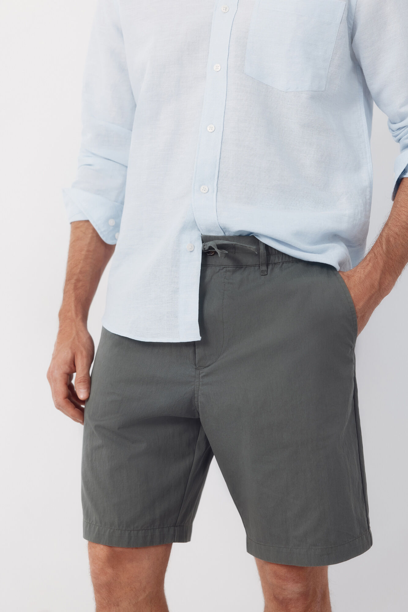 Cortefiel Lightweight regular Bermuda shorts