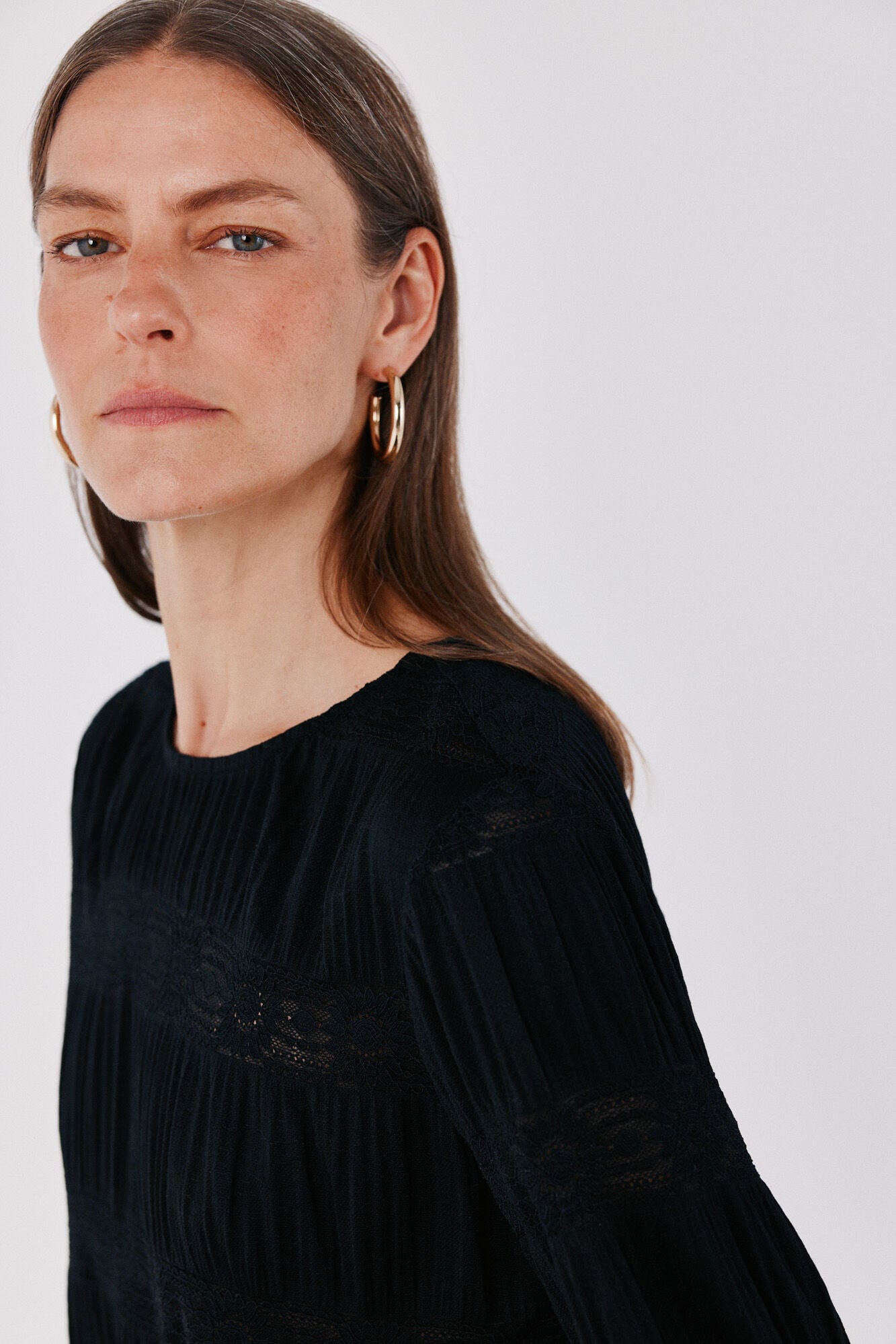 Cortefiel Camiseta fluida floral Negro