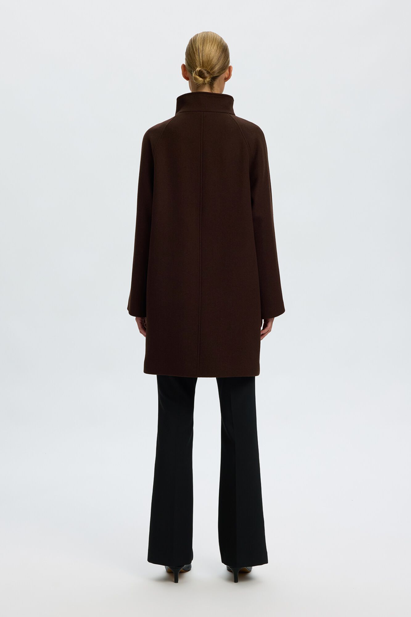Selected Abrigo cuello alto con lana