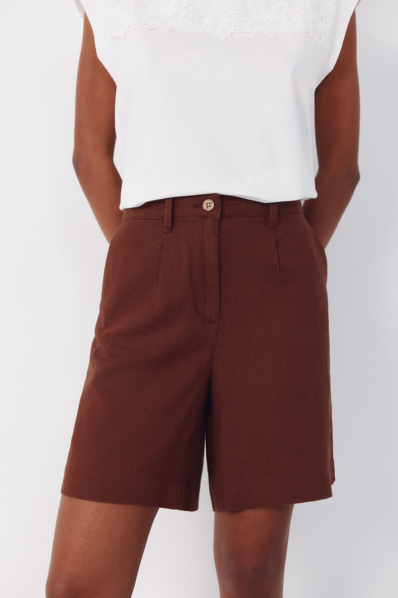 Cortefiel Plain linen bermuda shorts Brown