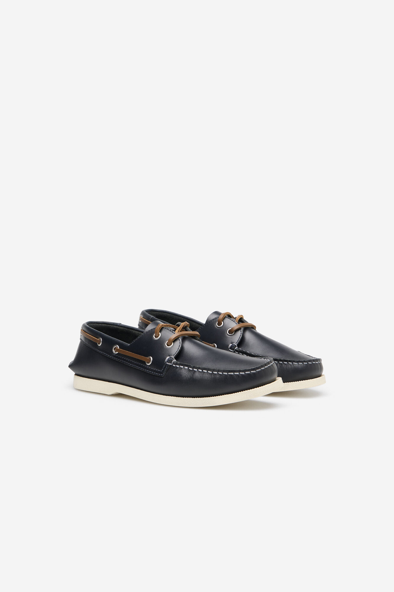 Cortefiel Sapato n&aacute;utico de pele Azul
