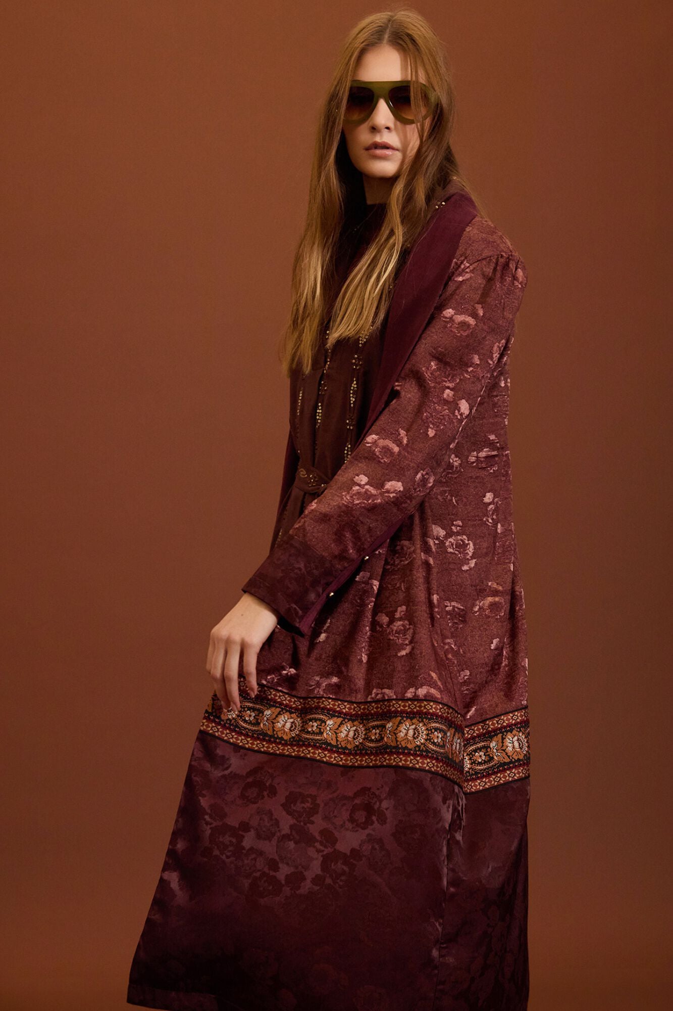 Meisie Caftan em jacquard acetinado Granada