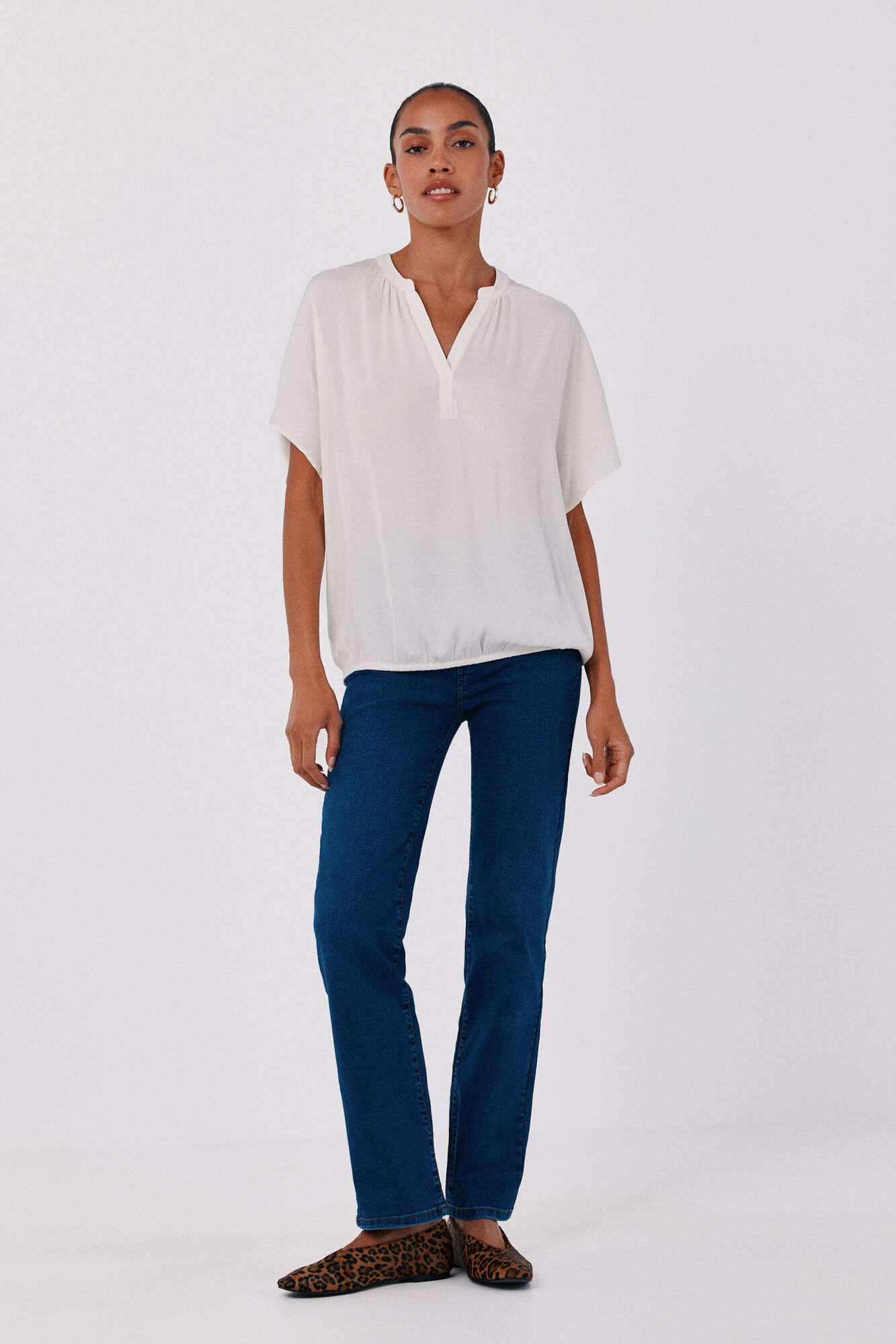 Cortefiel Satin-finish short sleeve blouse Ivory