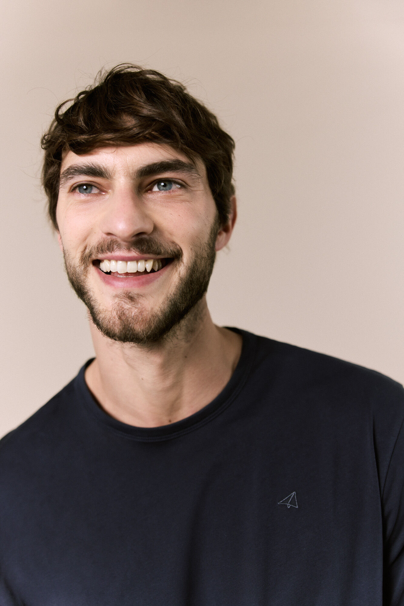 OOTO T-shirt b&aacute;sica leve Azul
