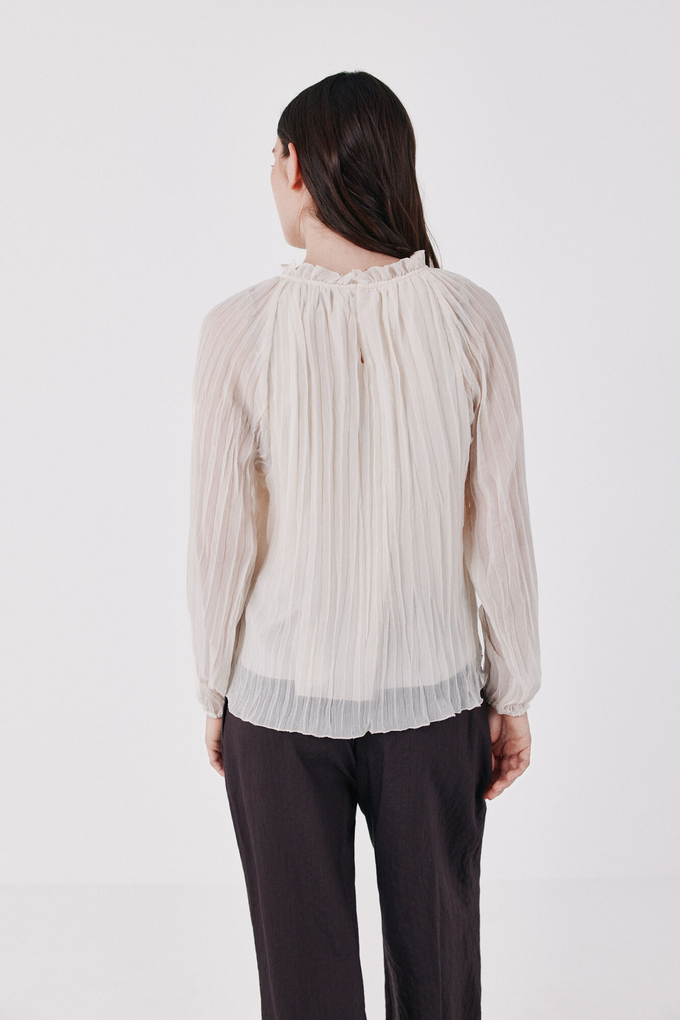 Cortefiel Blusa plisada Marfil