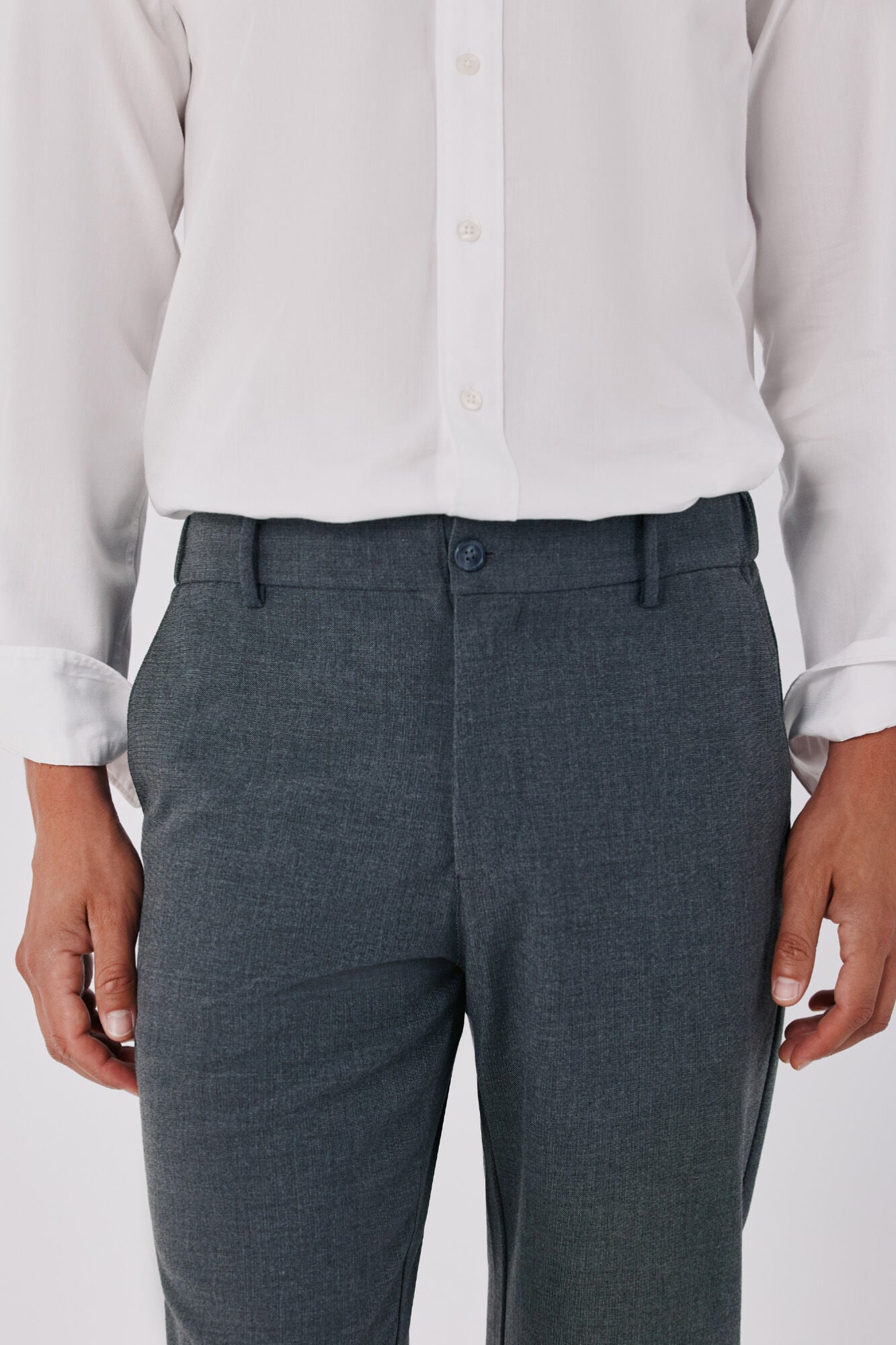 Cortefiel Cal&ccedil;as chino confort com el&aacute;sticos tapered Cinzento