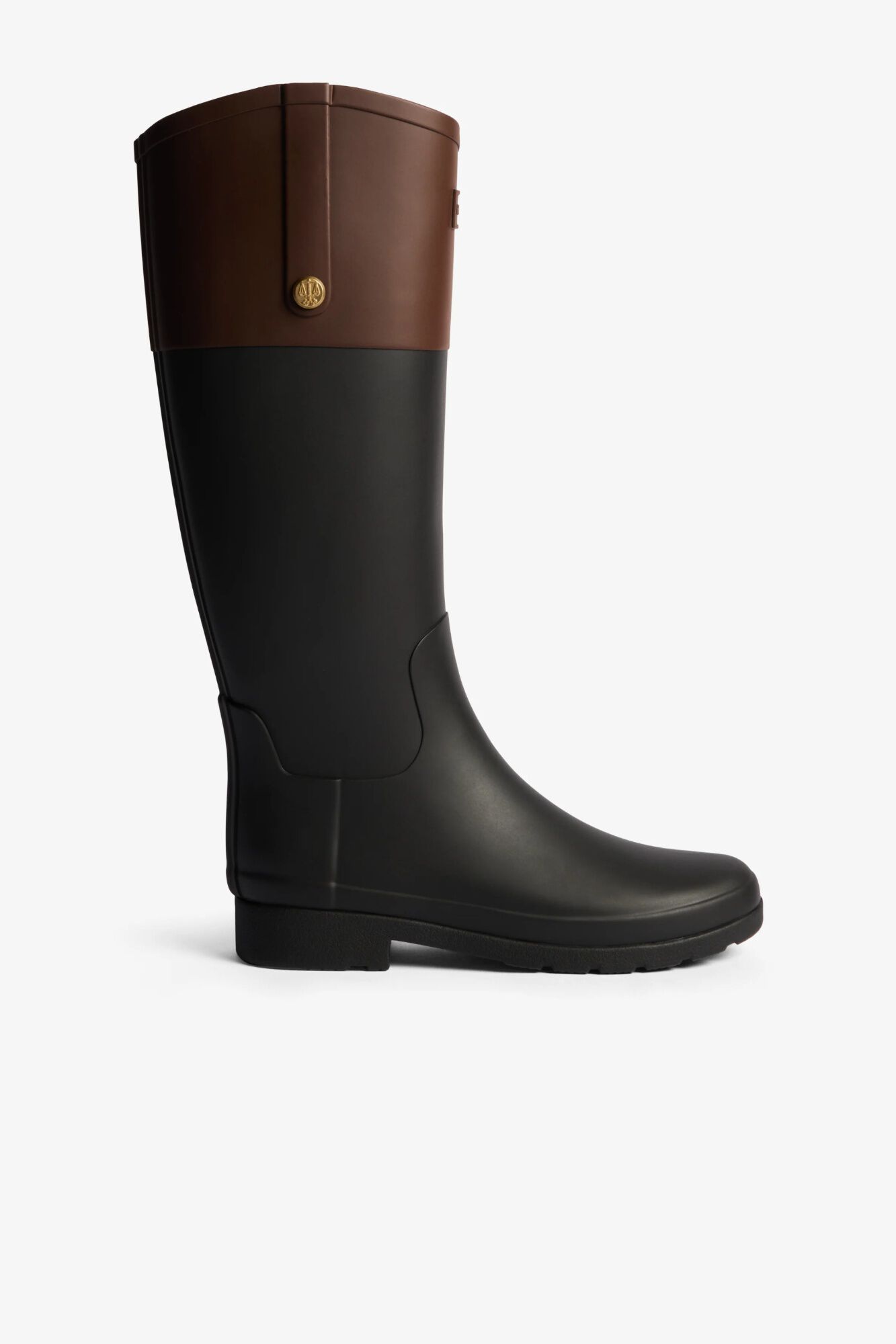 Hunter Bota refined trim riding