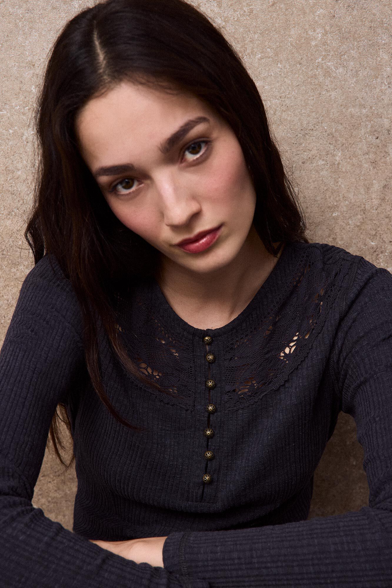 Slowlove Top decote em renda Cinzento