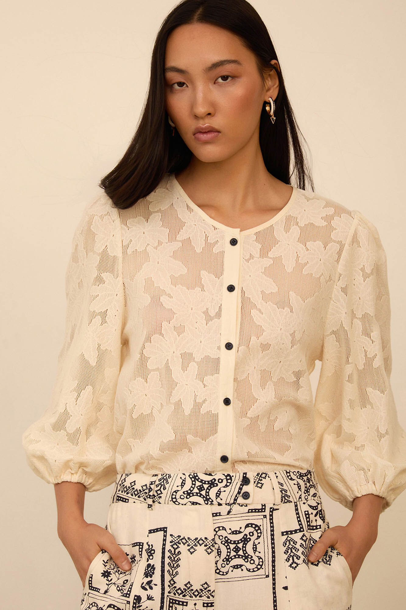 Meisie Blusa em renda Branco