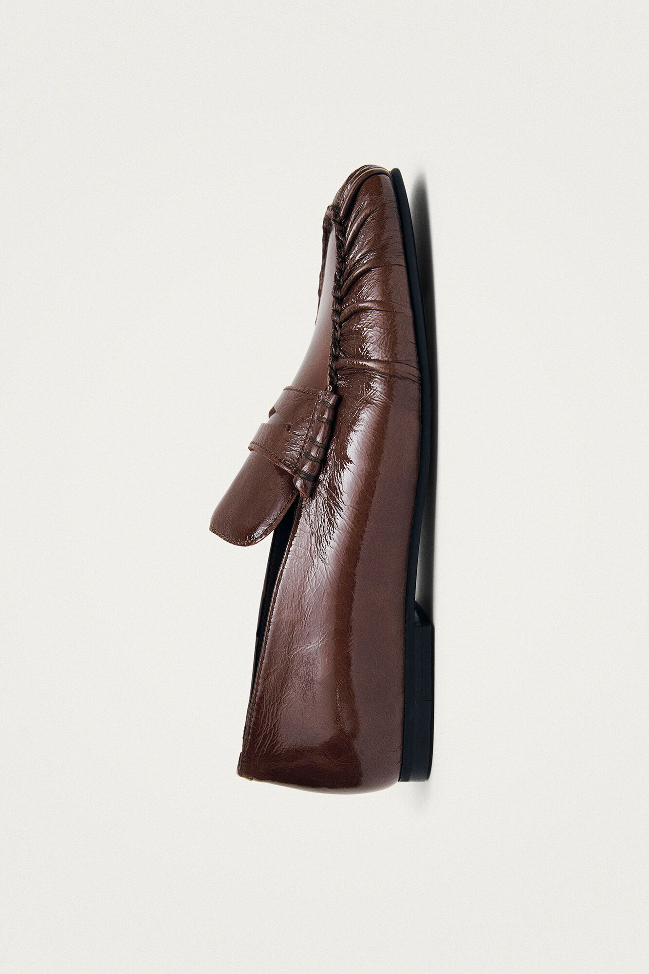 Alohas Mocassins em couro efeito vintage Rowan Castanho