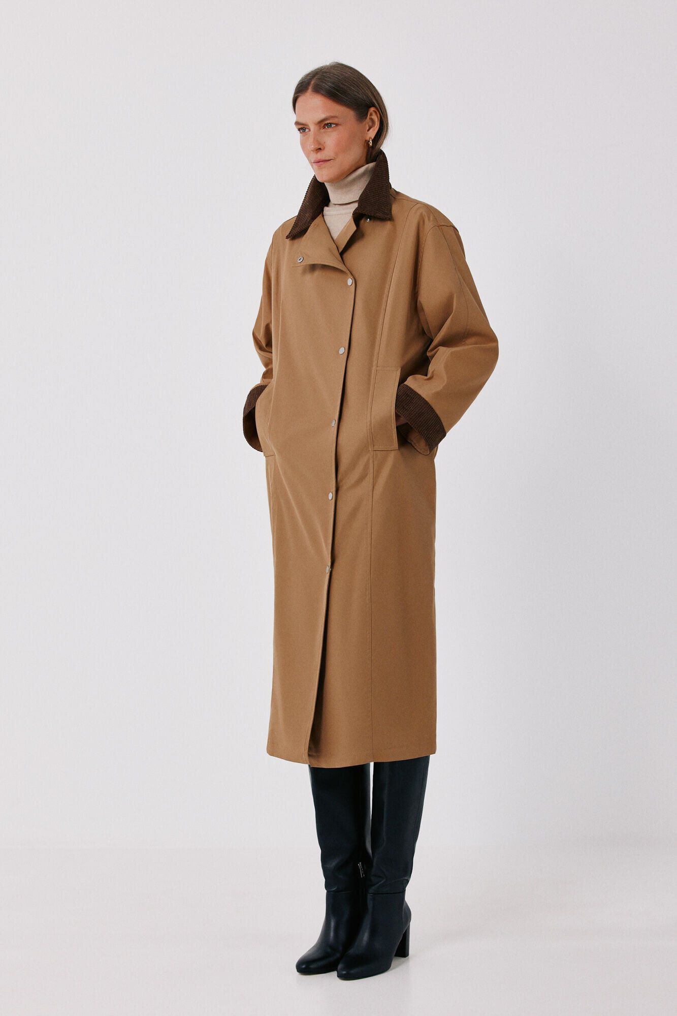Cortefiel Long corduroy detail trench Nude