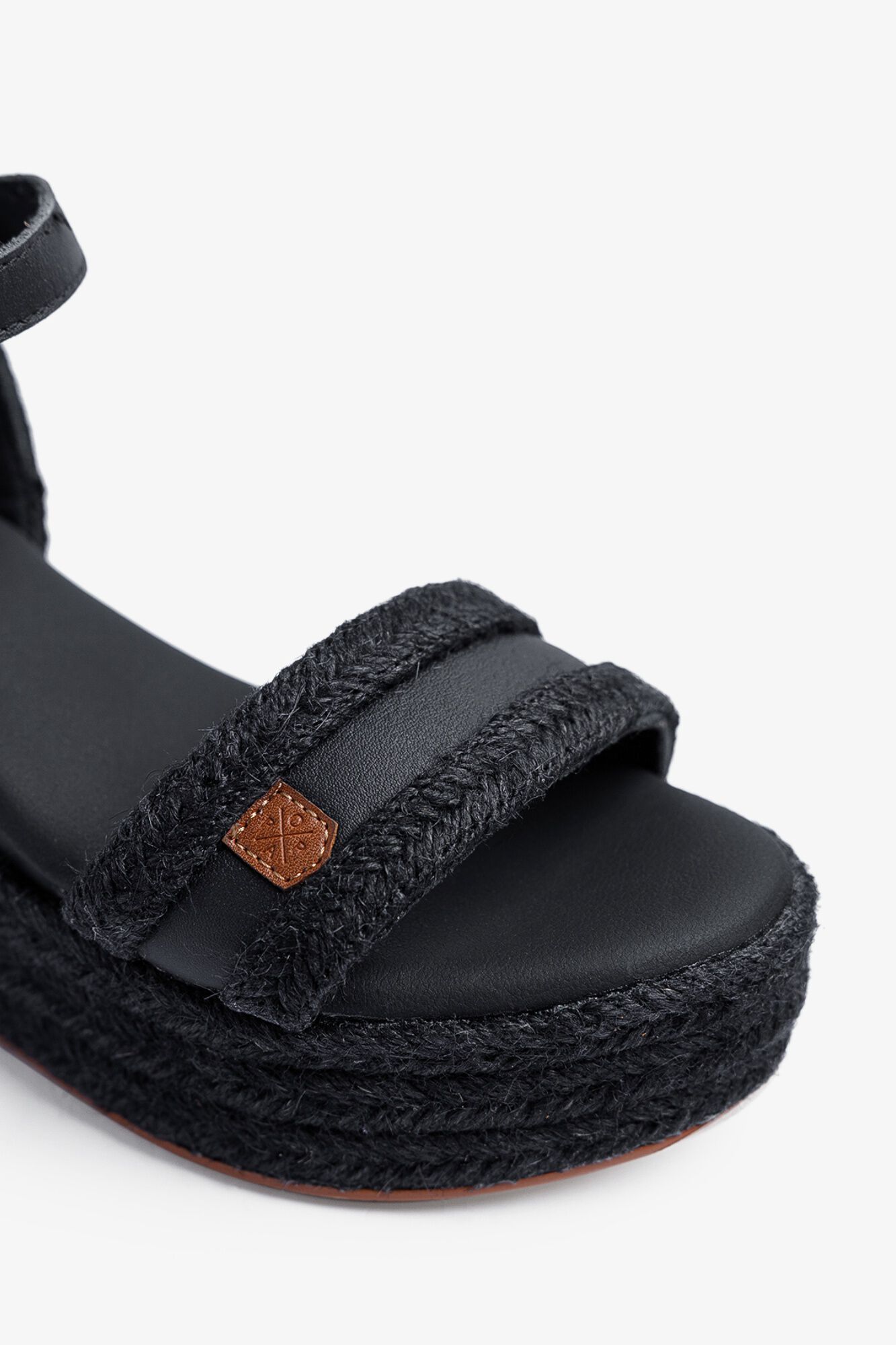 Popa Black Arambol low wedge sandal Black