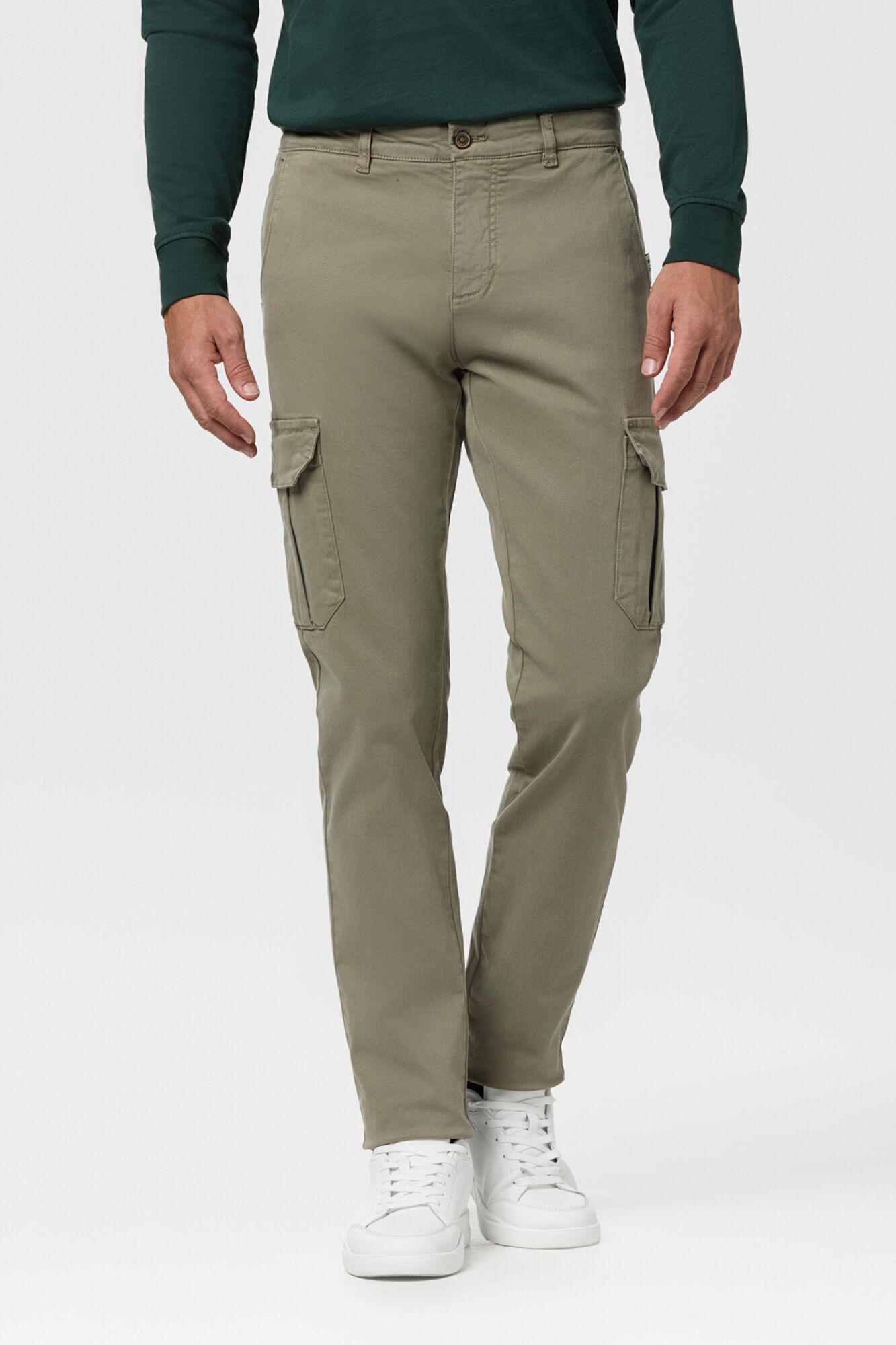 Williot Pantal&oacute;n Cargo