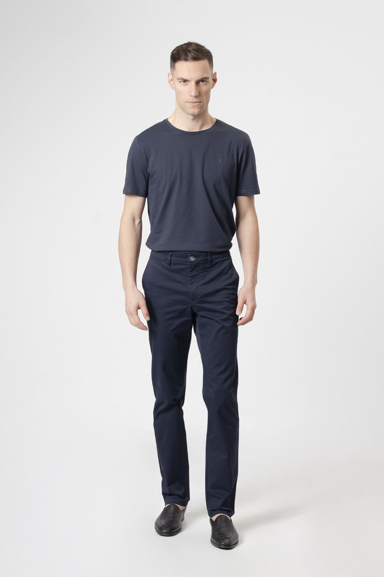 PuroEGO Cotton slim fit chinos