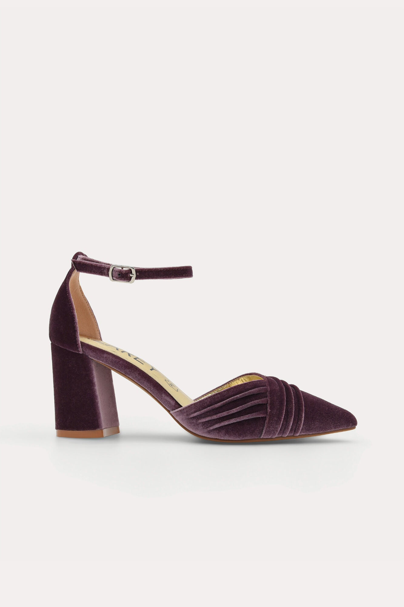 Azarey Zapato terciopelo puntera cerrada