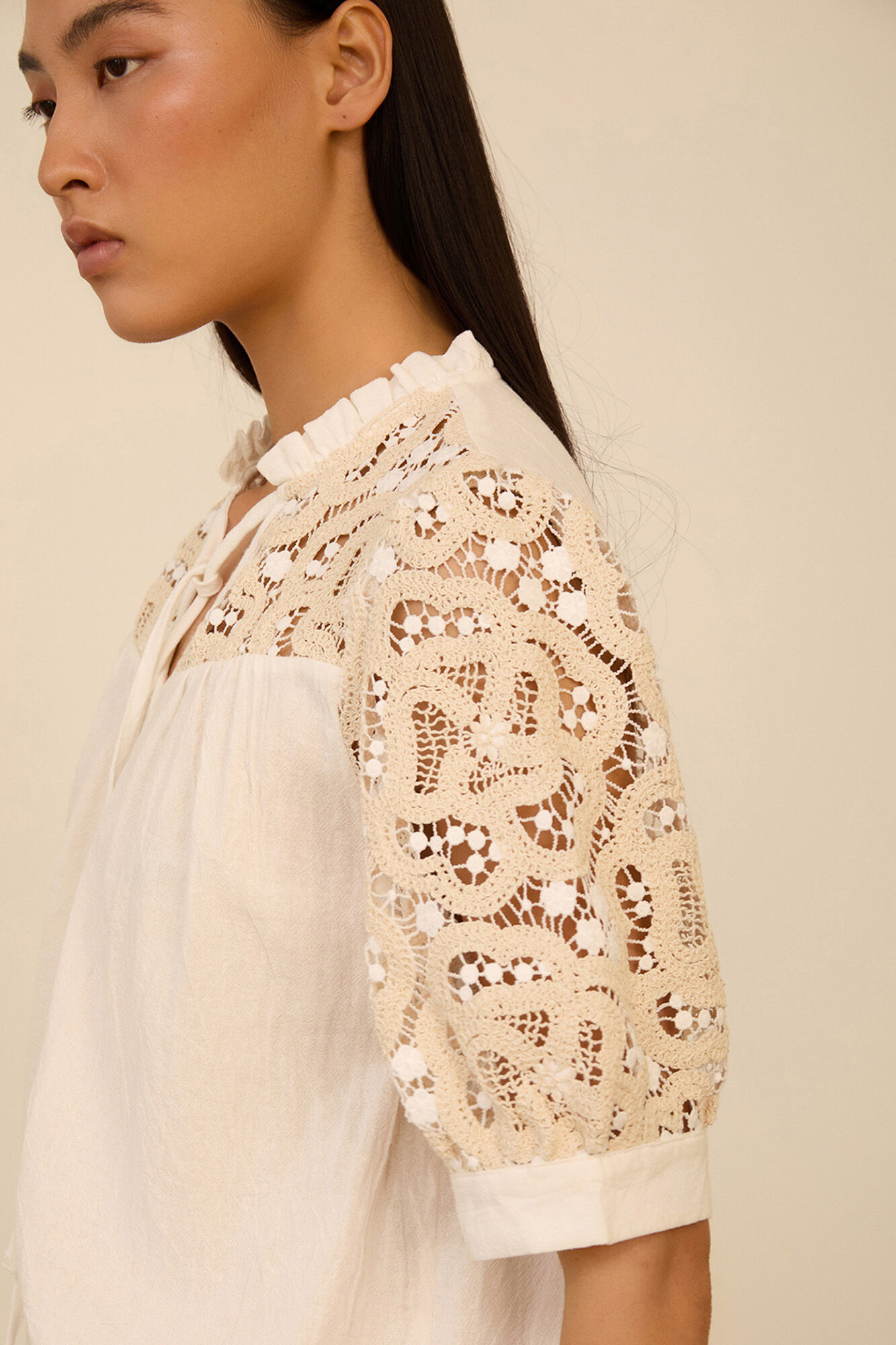 Meisie Blusa com crochet Impress&atilde;o