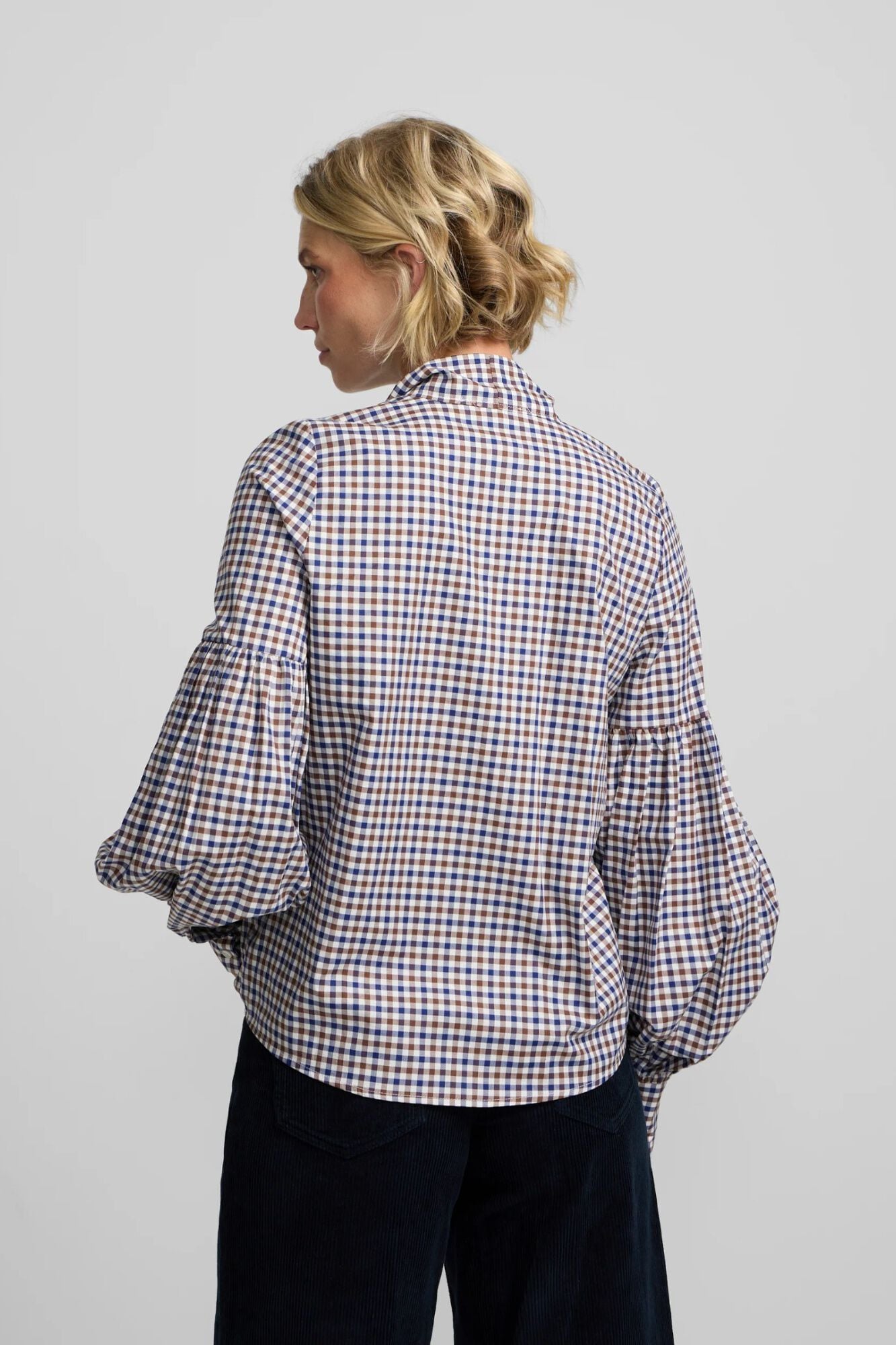 Silbon Plaid tie shirt