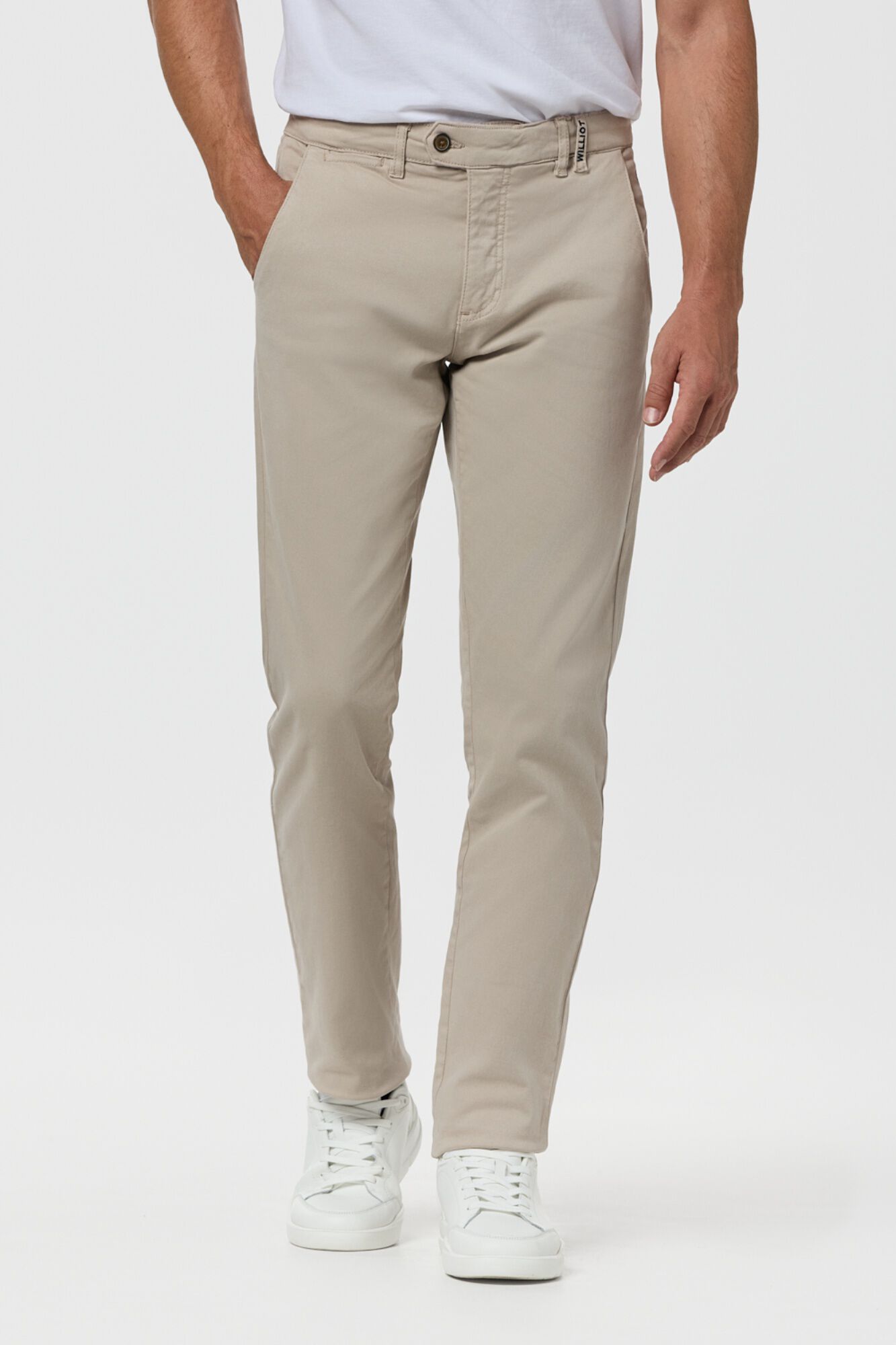 Williot Pantal&oacute;n Chino