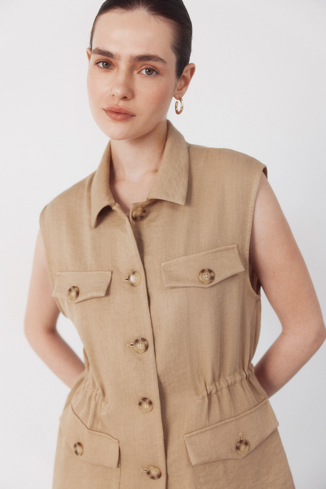 Cortefiel Rustic vest Nude