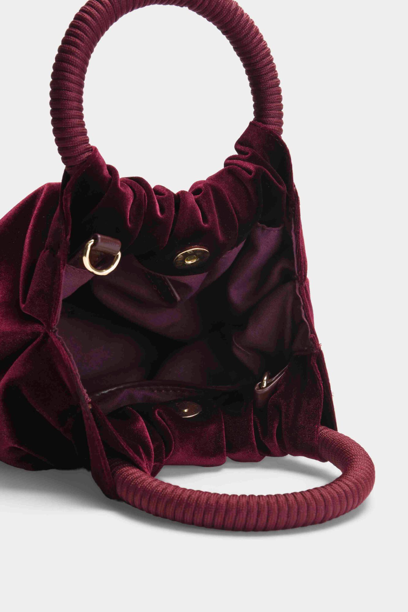 Azarey Velvet handbag Maroon