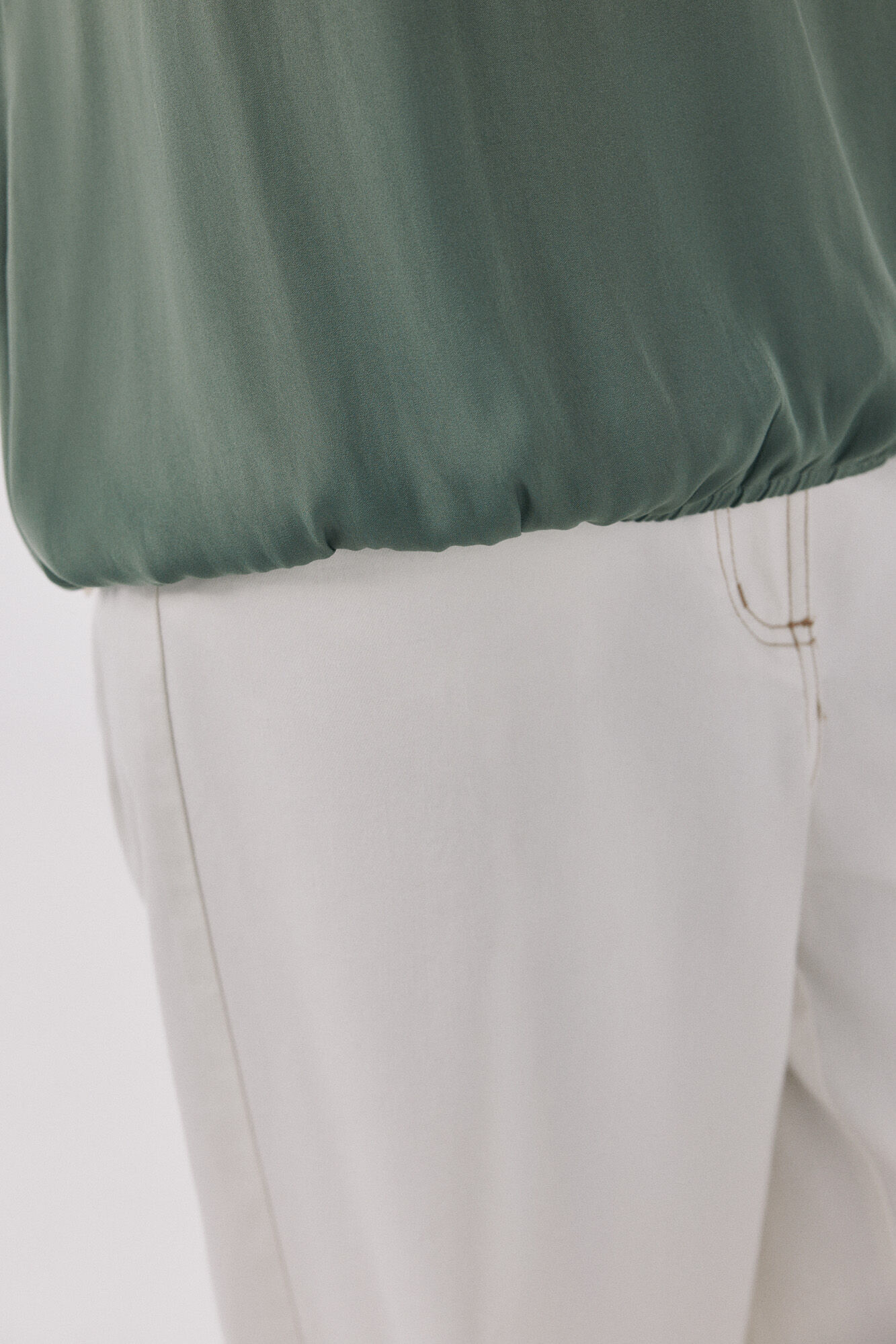 Cortefiel Satin-finish short sleeve blouse Green