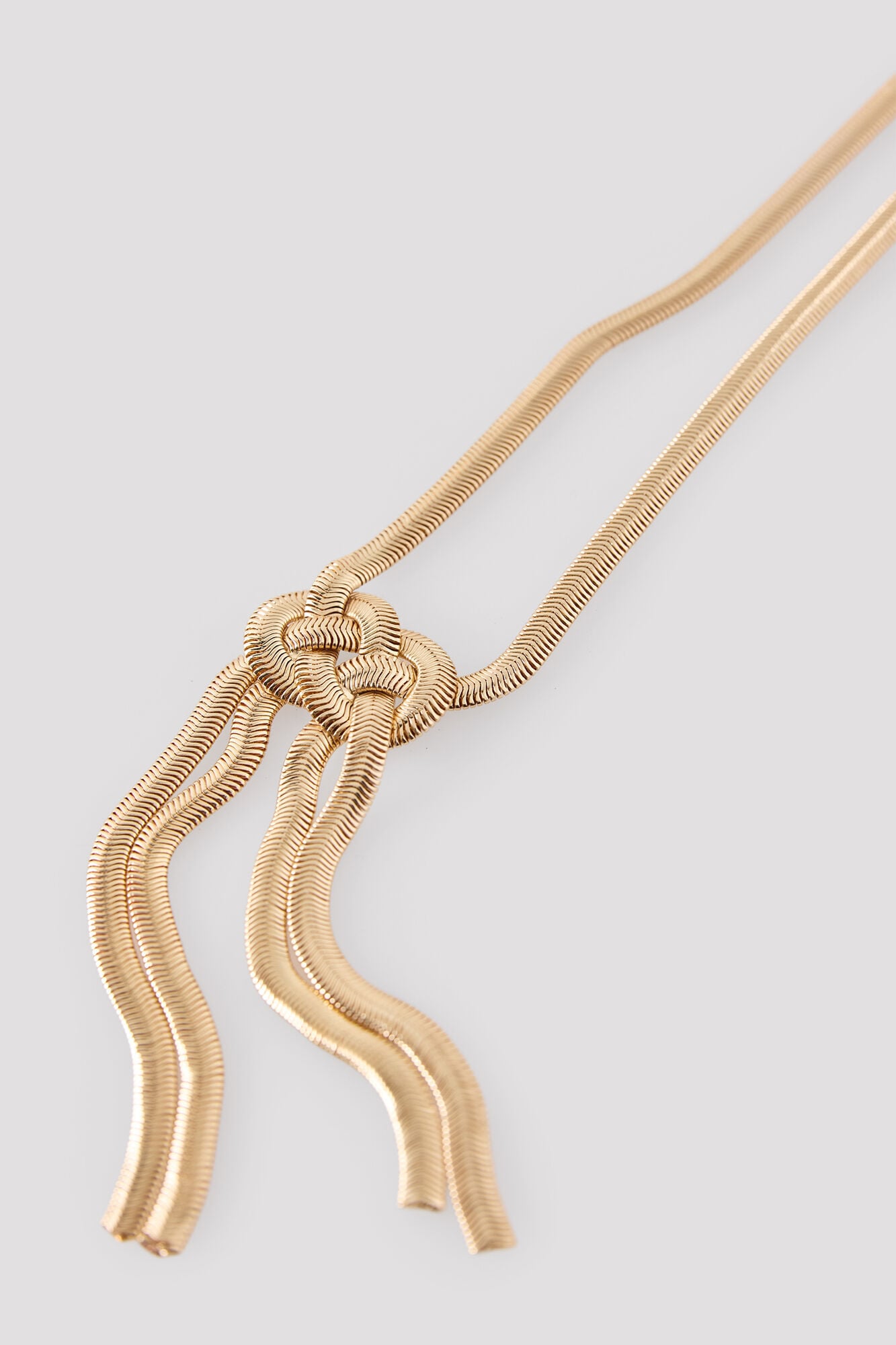 Cortefiel Chains knot necklace