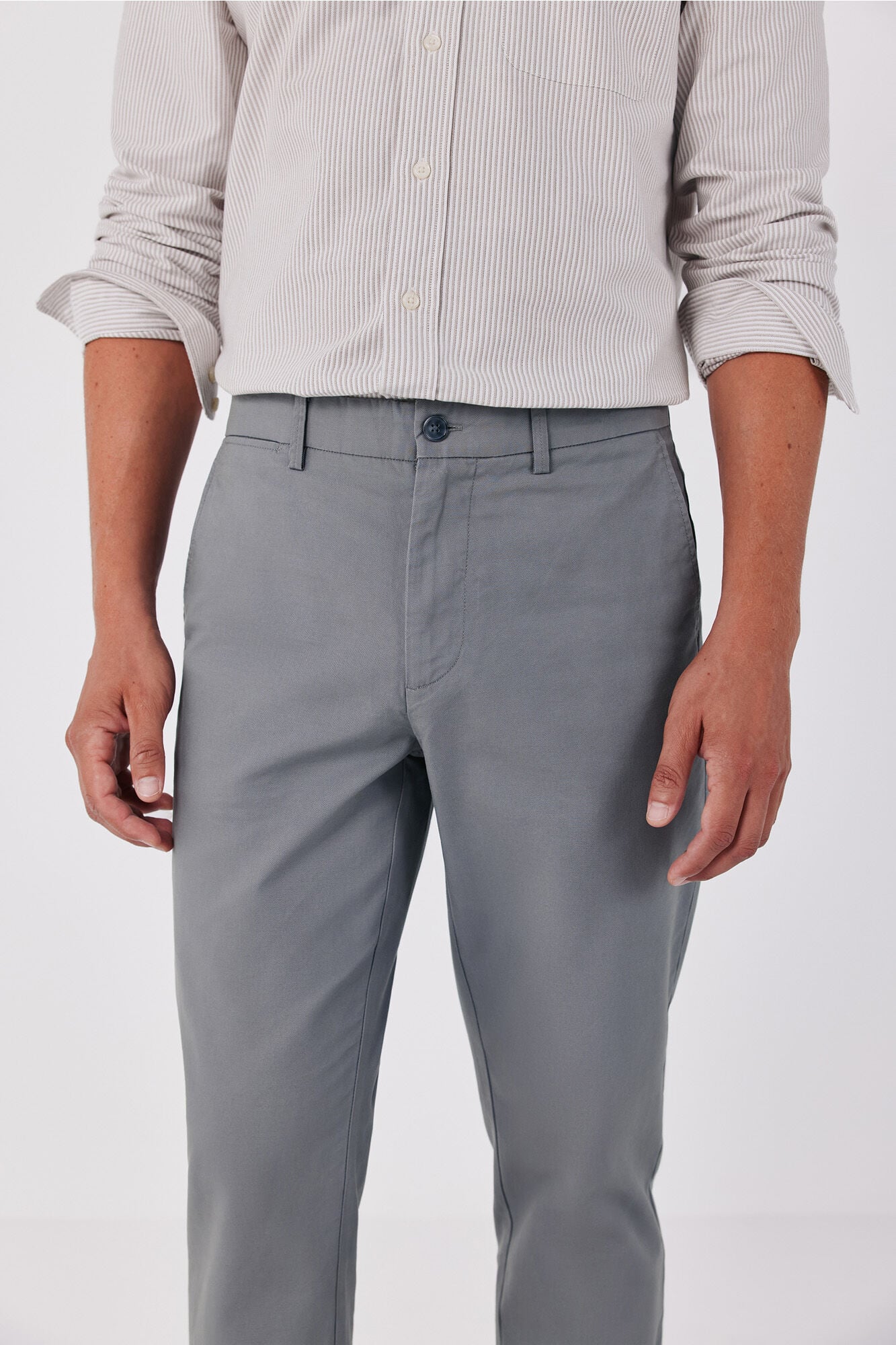 Cortefiel Cal&ccedil;as chino slim confort Cinzento