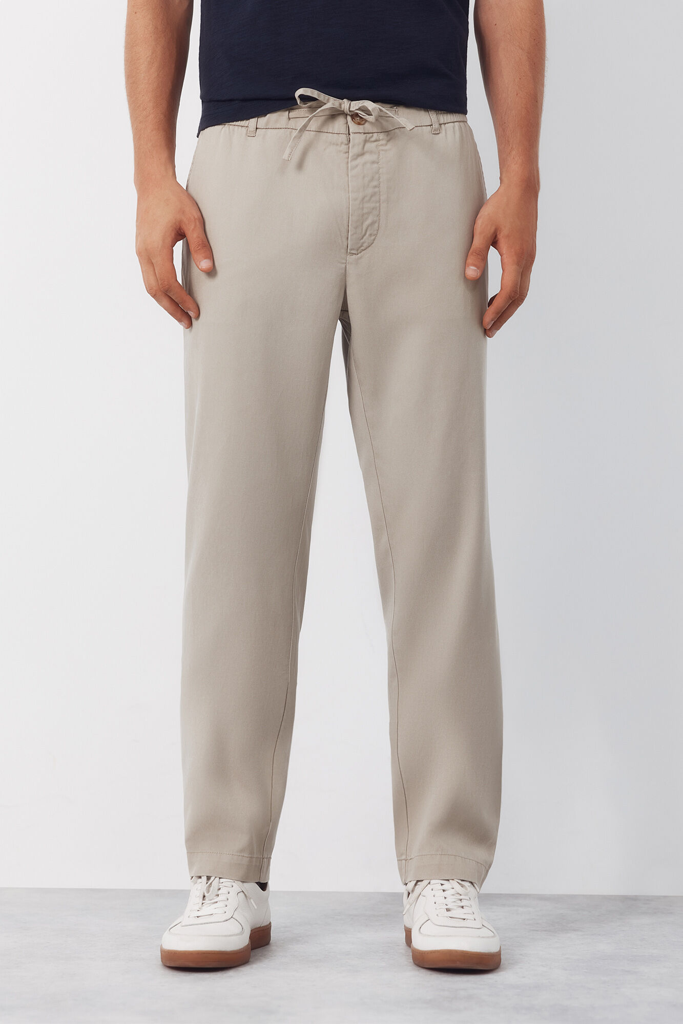 Cortefiel Lightweight tapered chinos Beige
