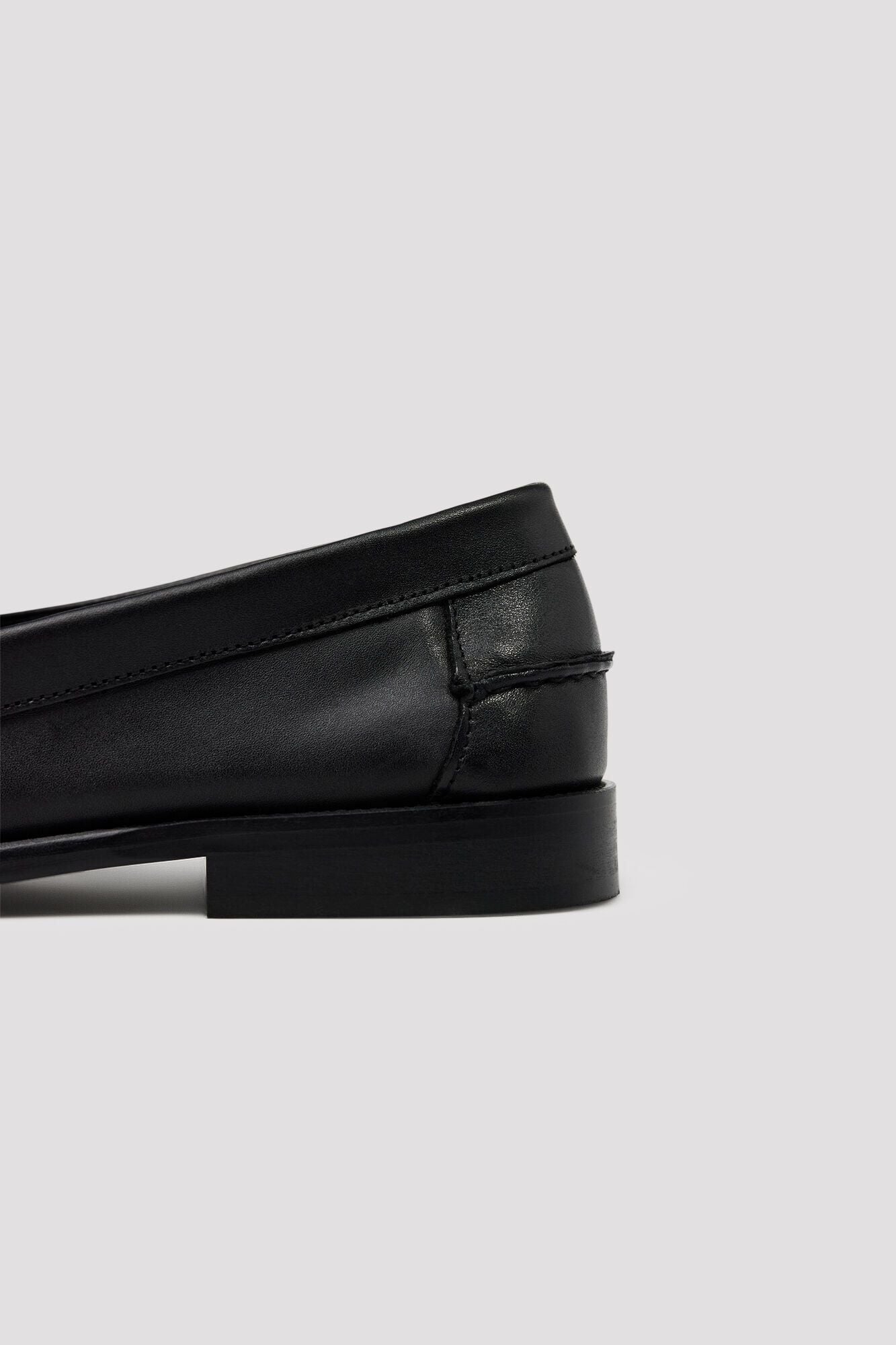 Cortefiel Leather penny loafers Black