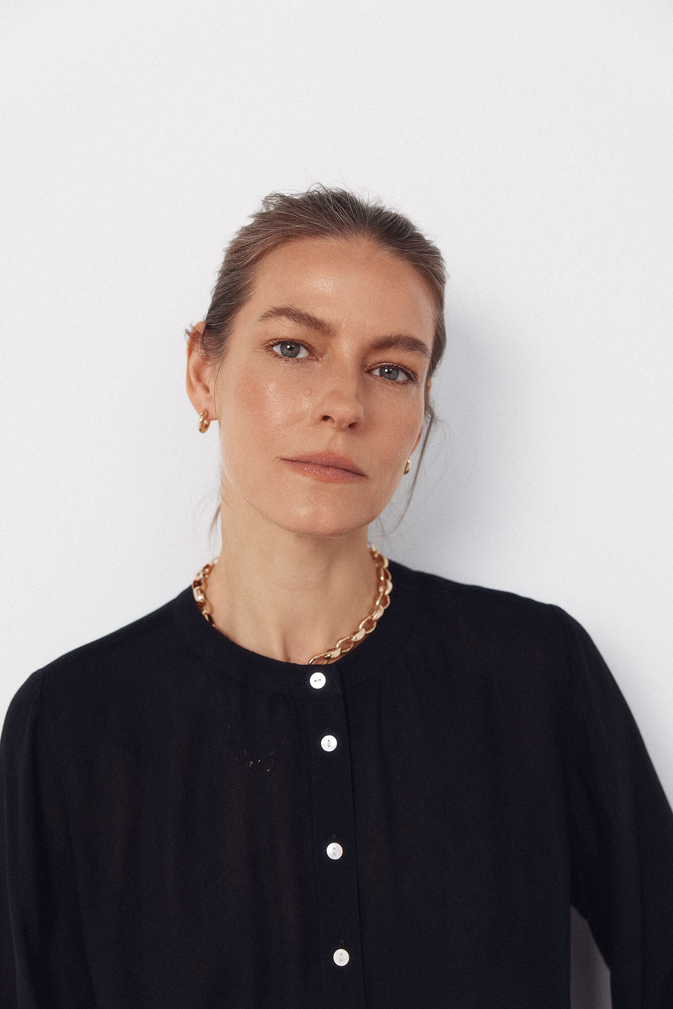 Cortefiel Round neck blouse Black