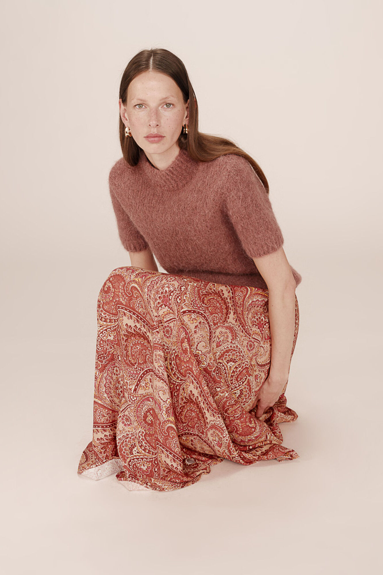 Grace & Mila Long flowing printed skirt with graphic motif Coral