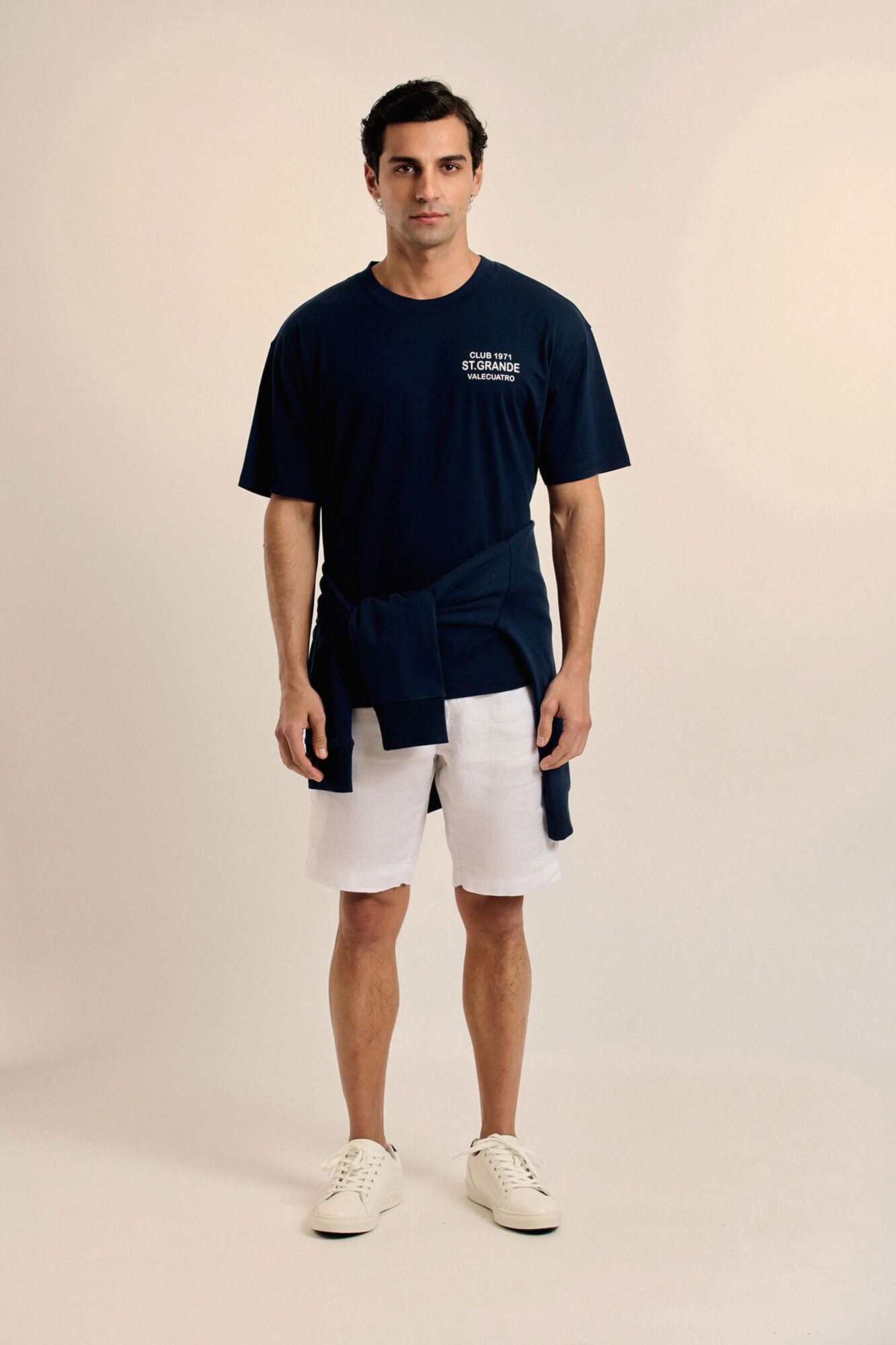 Valecuatro Camiseta com texto grande Azul