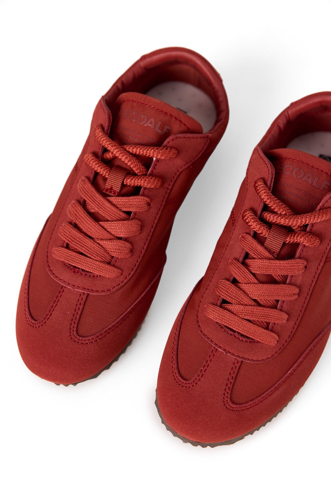 Ecoalf Women's Dallas sneakers Maroon