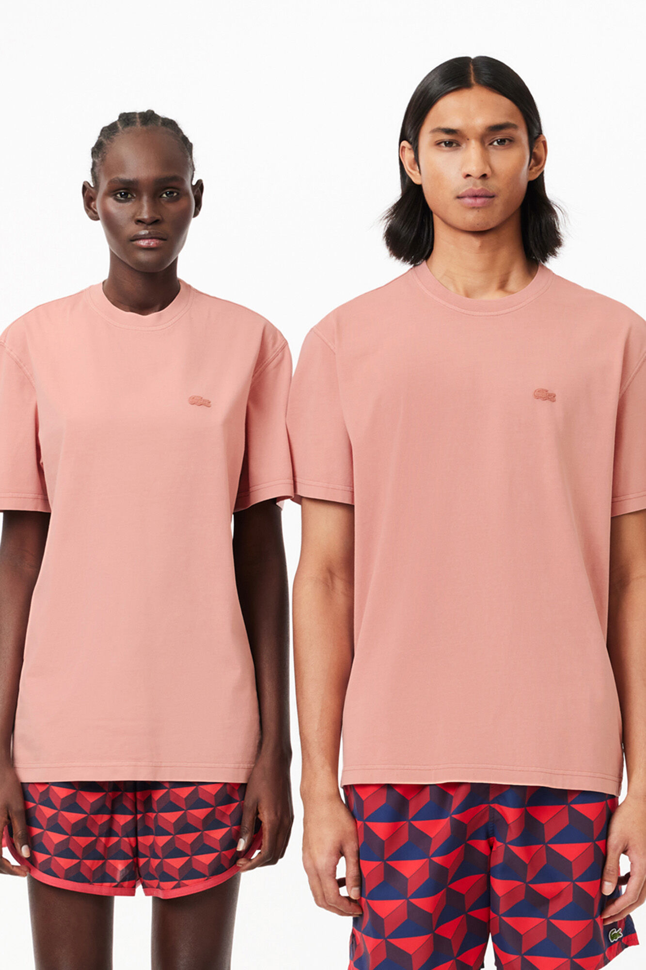 Lacoste Camiseta unisex de algod&oacute;n natural te&ntilde;ido