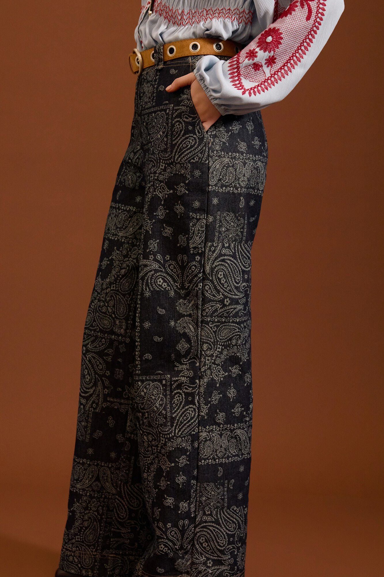 Meisie Jeans com estampado de caxemira Azul