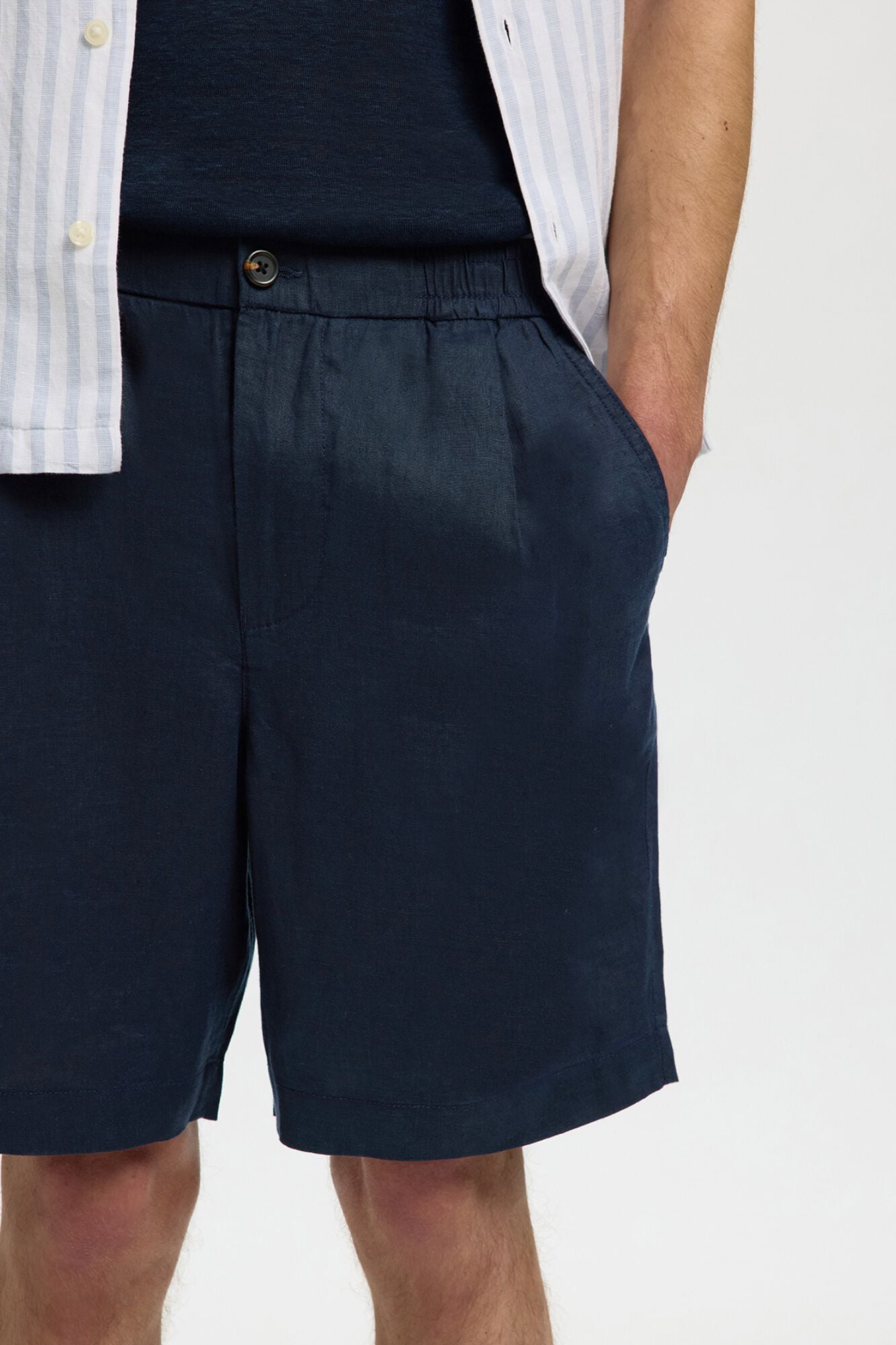 Selected Linen short trousers Navy