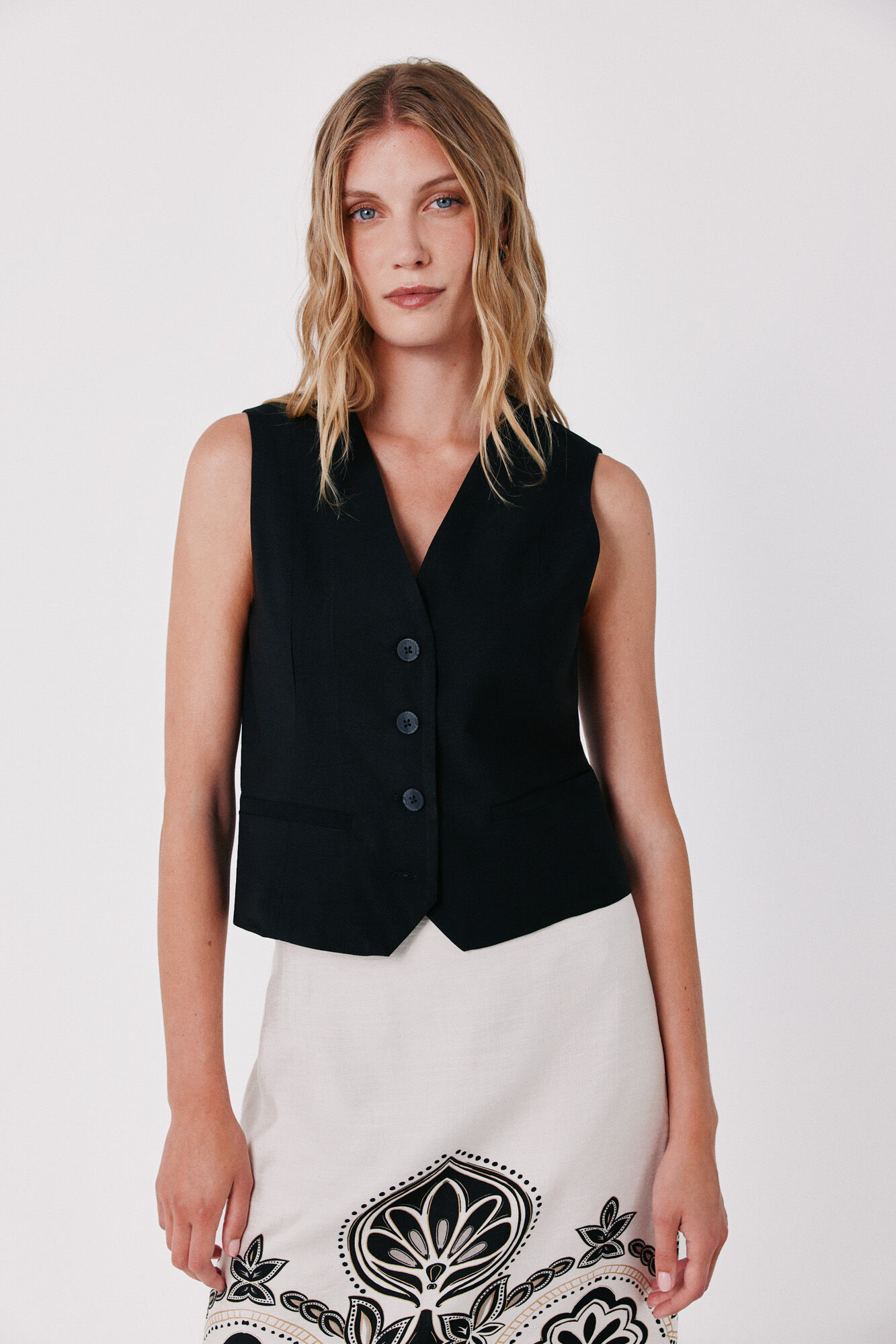 Cortefiel V-neck sleeveless gilet