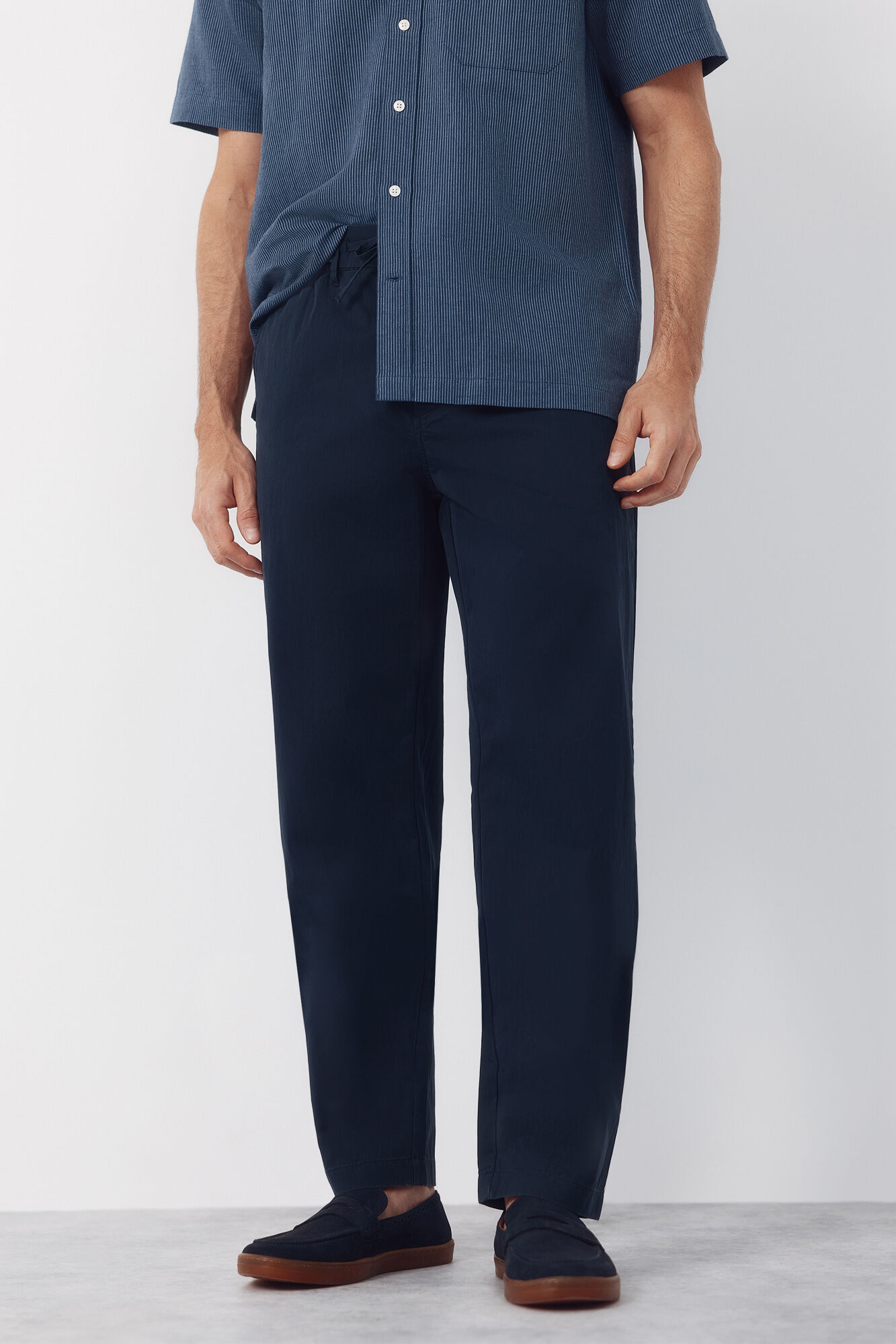 Cortefiel Lightweight regular jogger