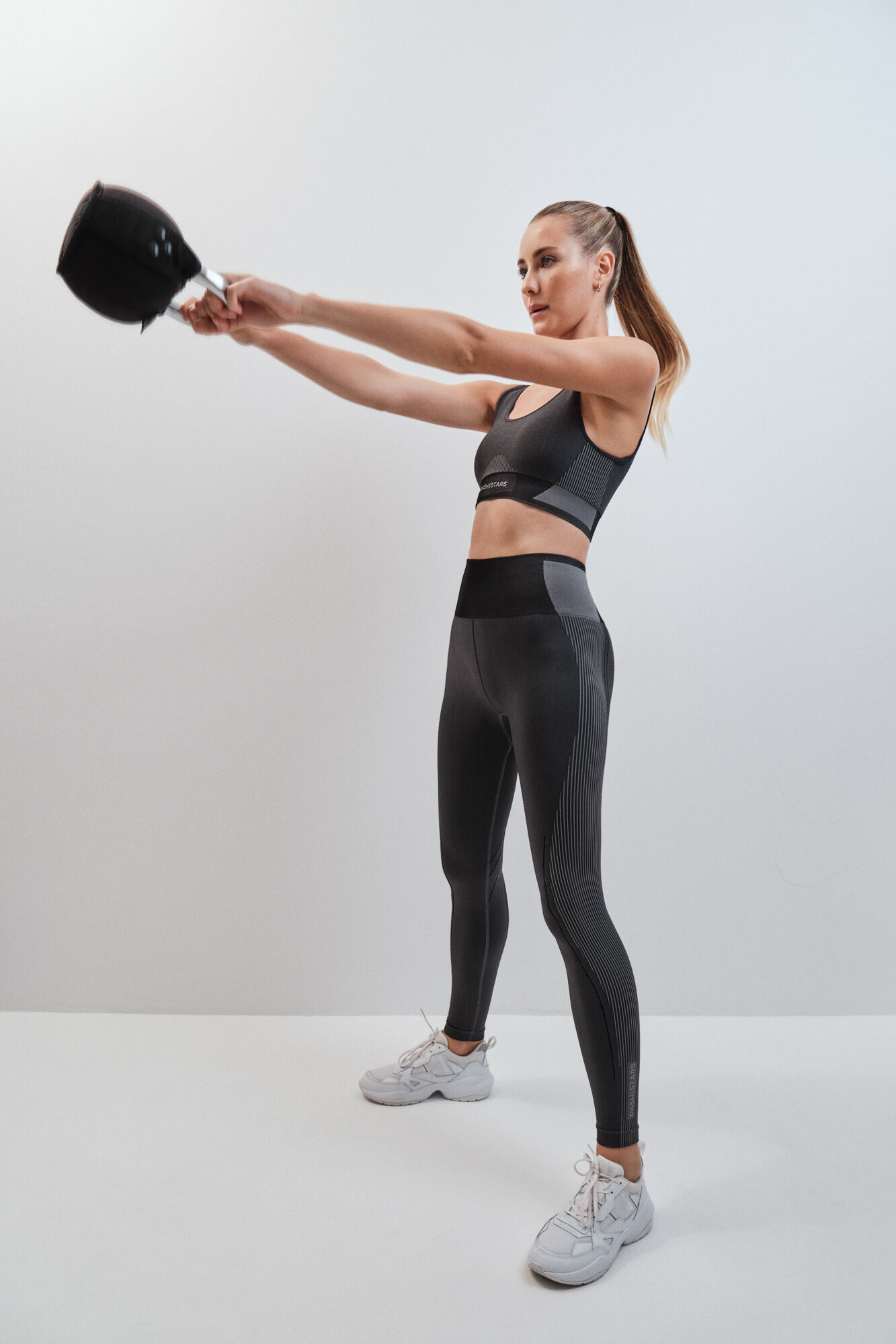 Dash and Stars Soutien desportivo SEAMLESS COMFORT cinza