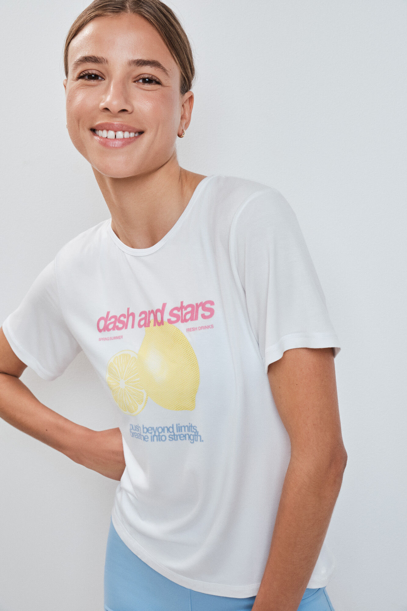 Dash and Stars Camiseta apertura espalda blanco