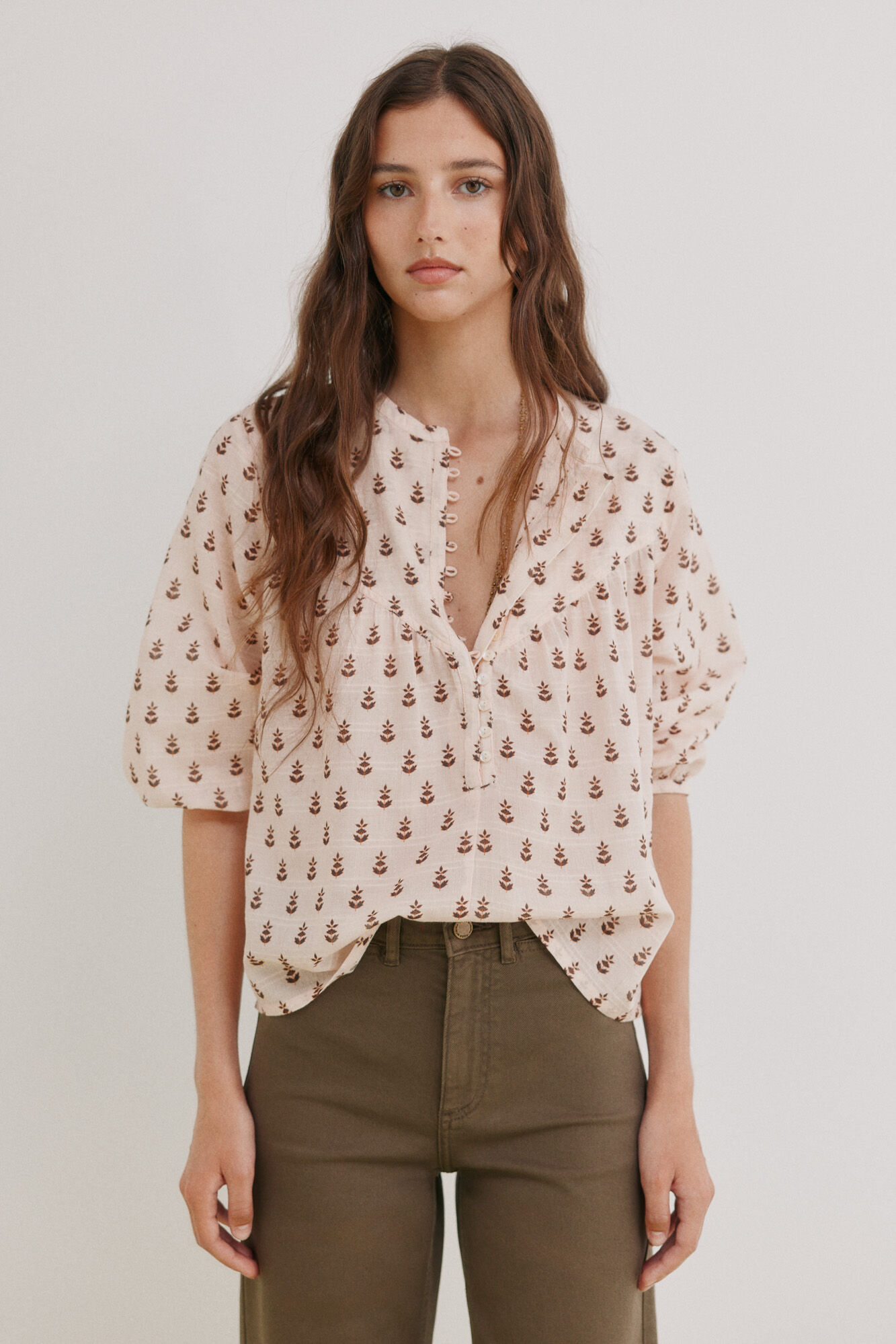 Hoss Intropia Claire. Blusa estampada Rosa