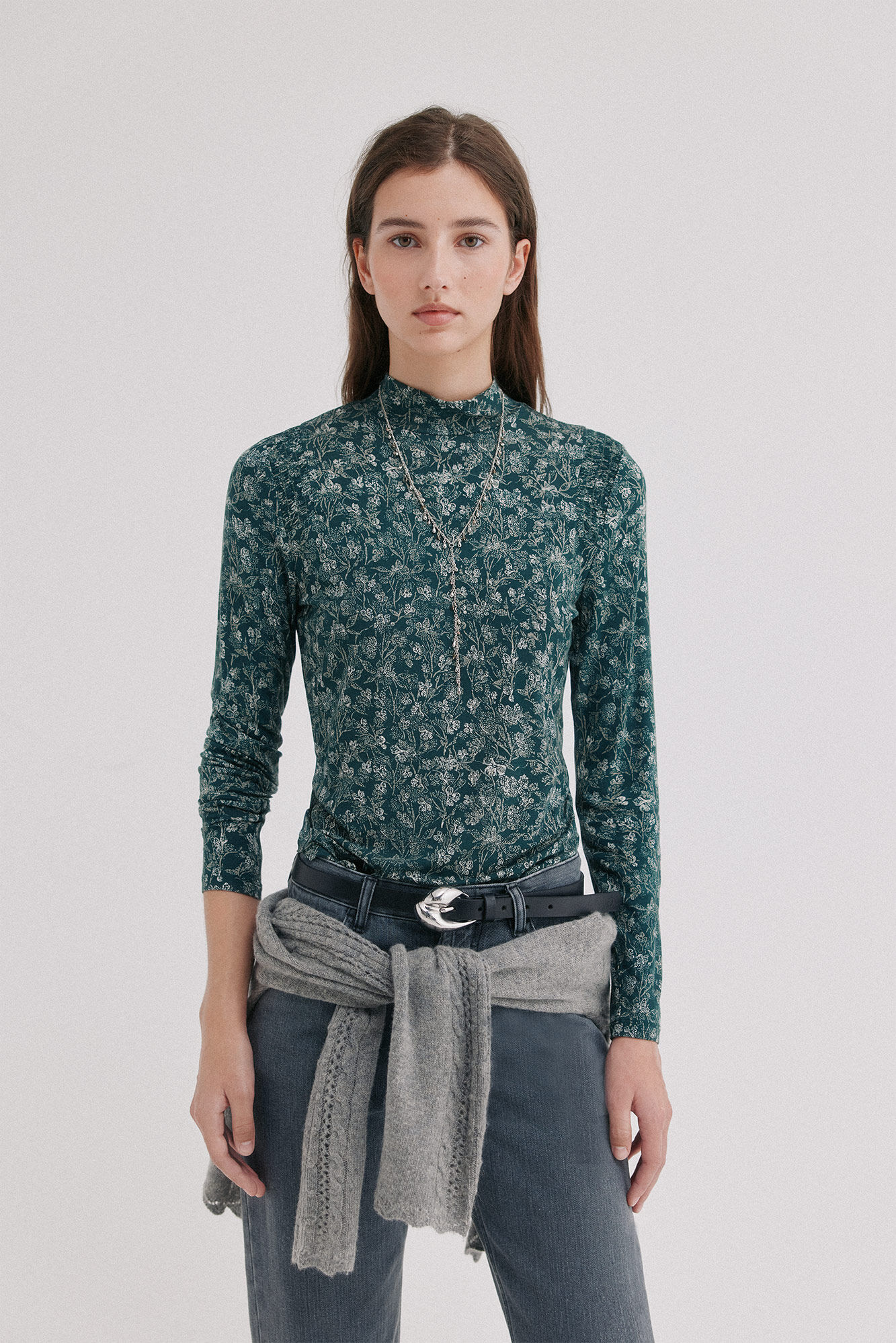 Hoss Intropia Malika. Camiseta paisley