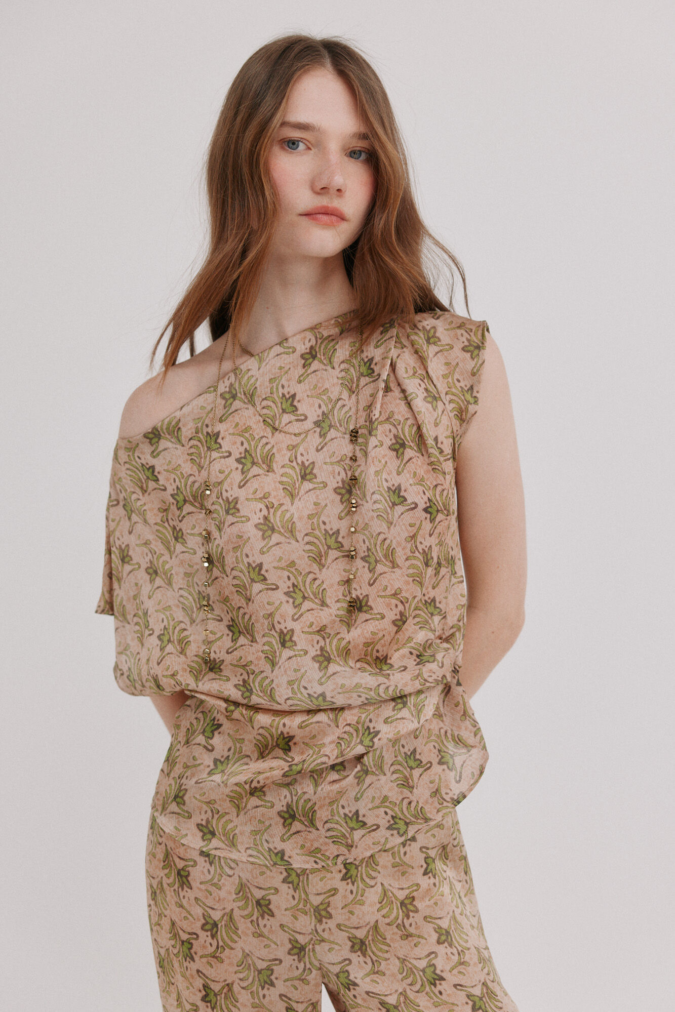 Hoss Intropia Candice. Blusa satinada