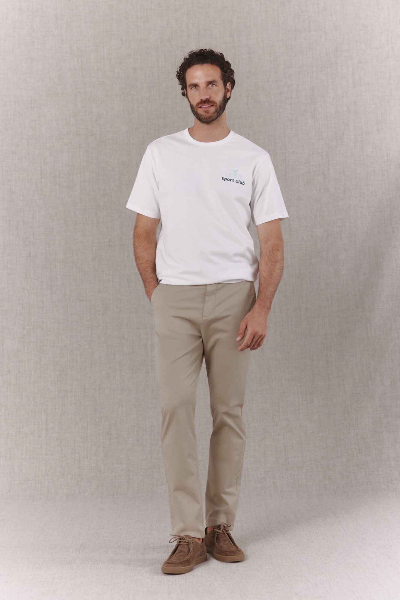 OOTO T-shirt gr&aacute;fica lavada Branco